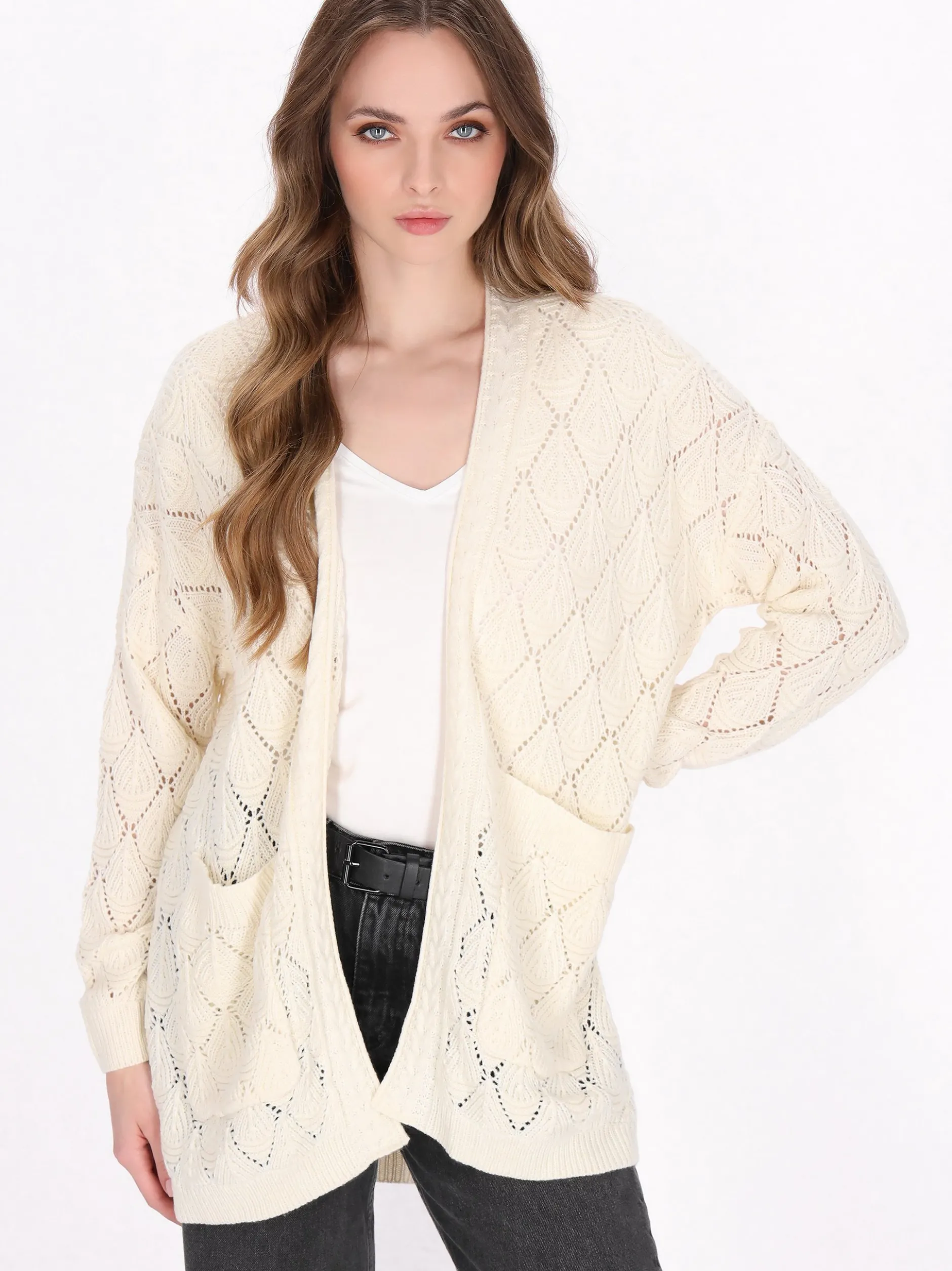 Dreimaster Damen Strickjacke in weiß