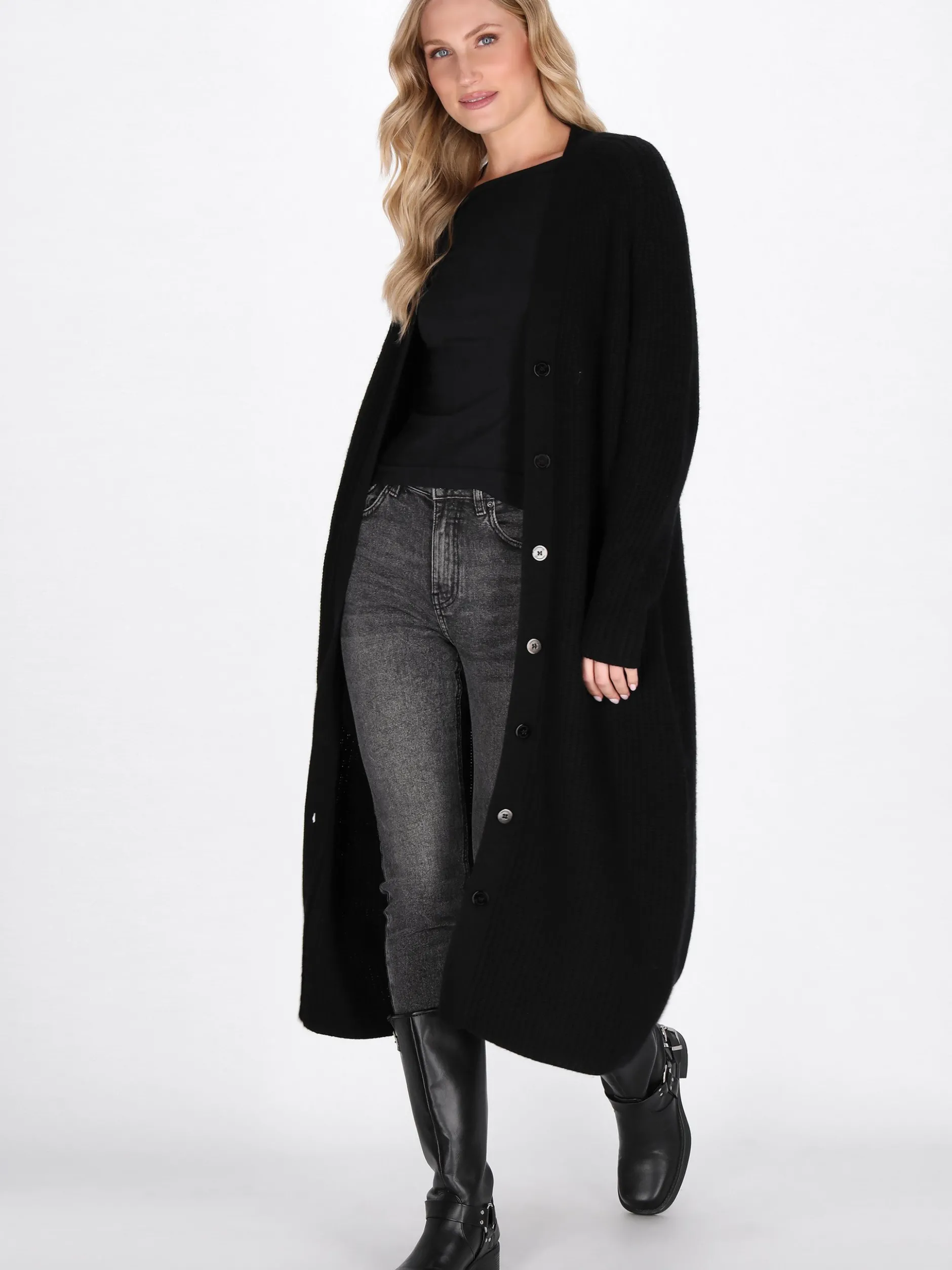 Dreimaster Damen Strickjacke in schwarz
