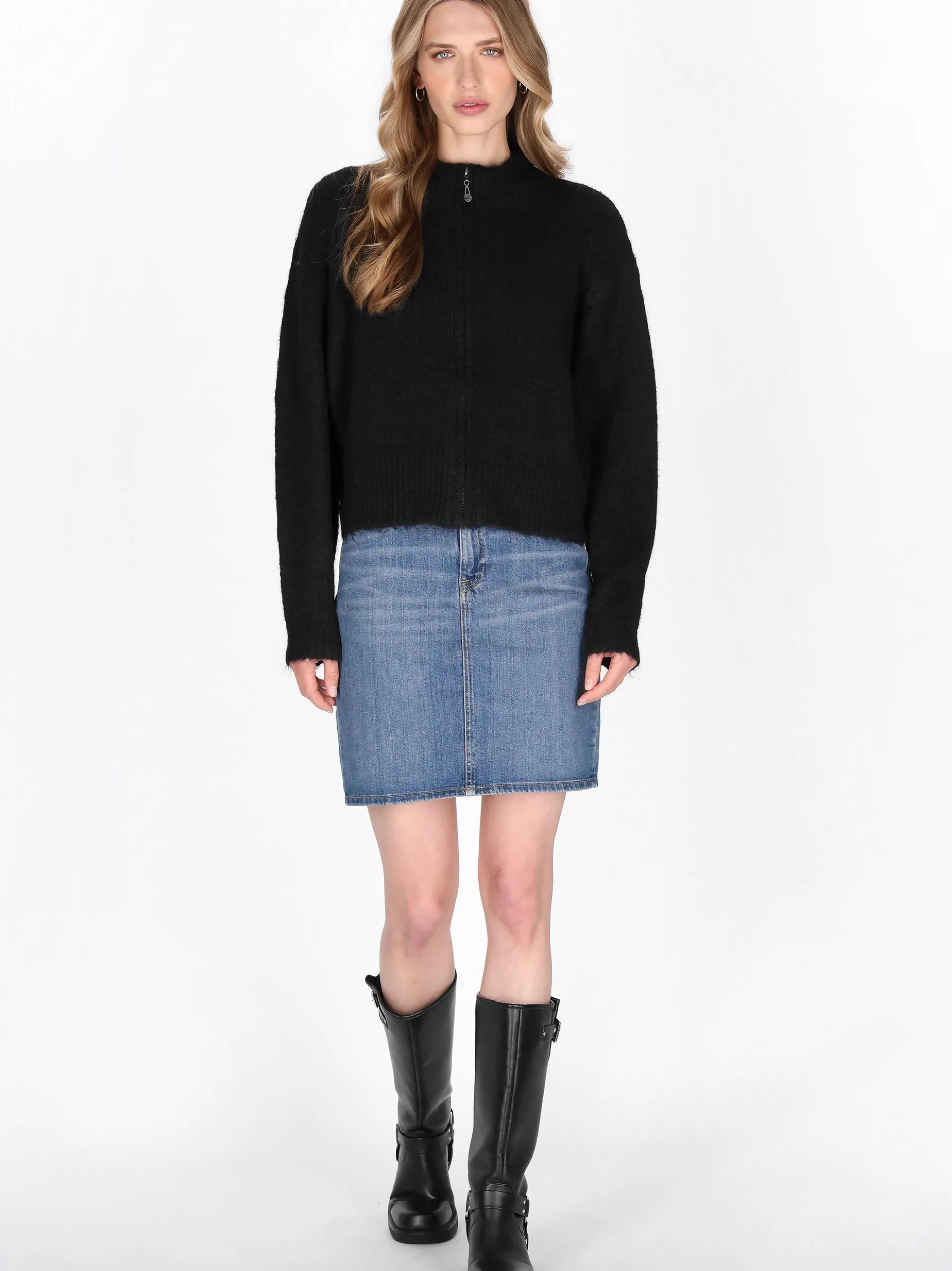 Dreimaster Damen Strickjacke in schwarz