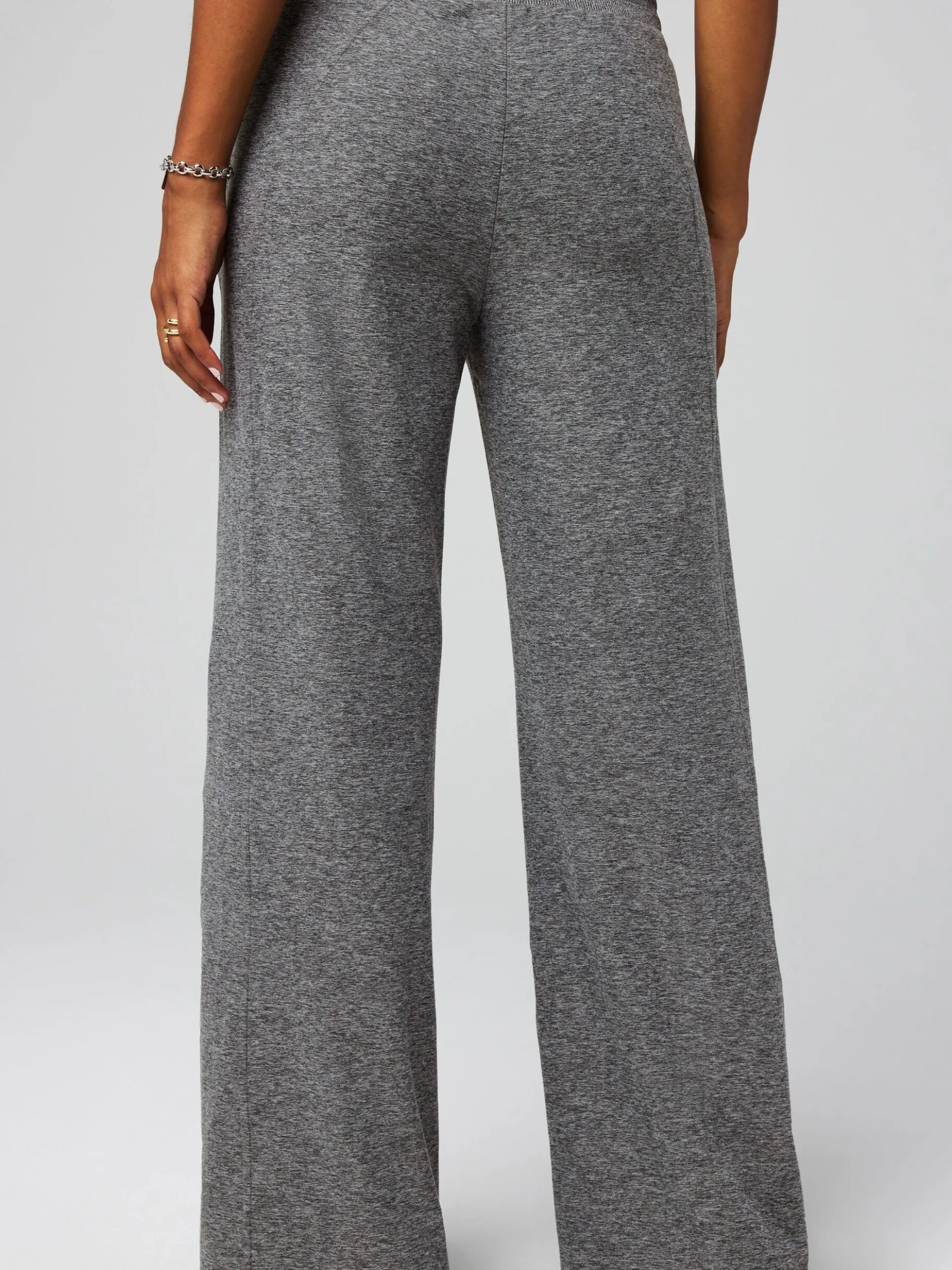 Fabletics Damen Hose in grau - Länge: lang