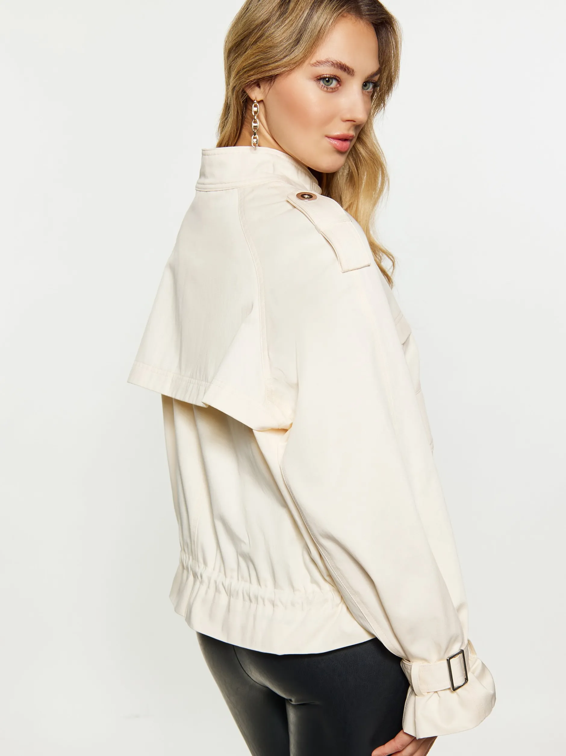 Faina Damen Jacke in ecru