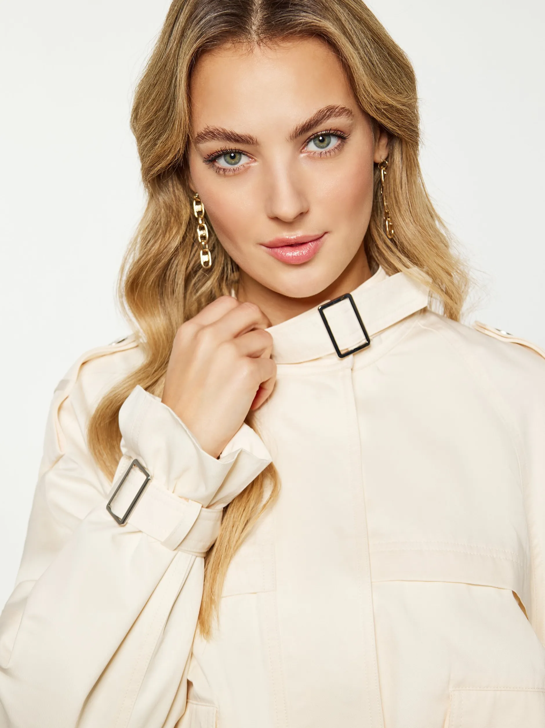 Faina Damen Jacke in ecru