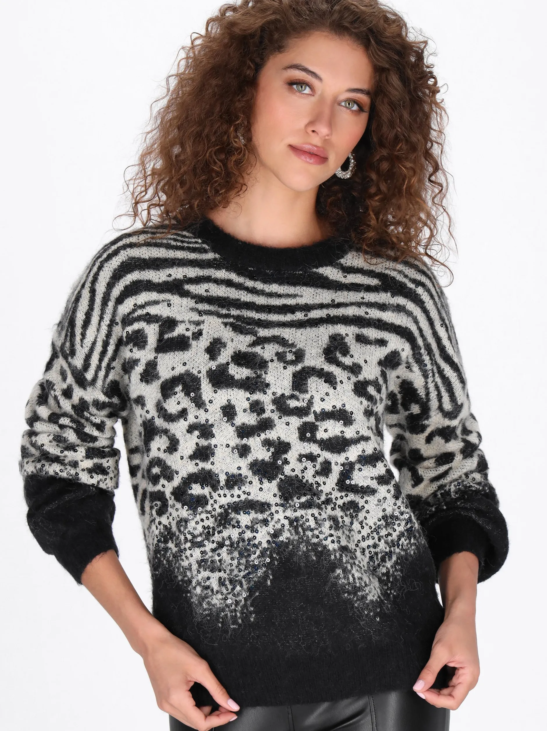 Faina Damen Pullover in beige - Ausschnitt: Rundhals