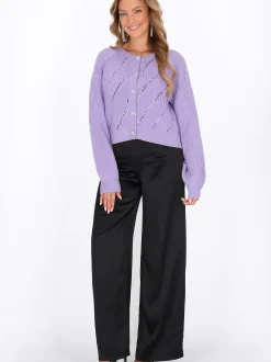 Faina Damen Strickjacke in lila - Ausschnitt: Rundhals
