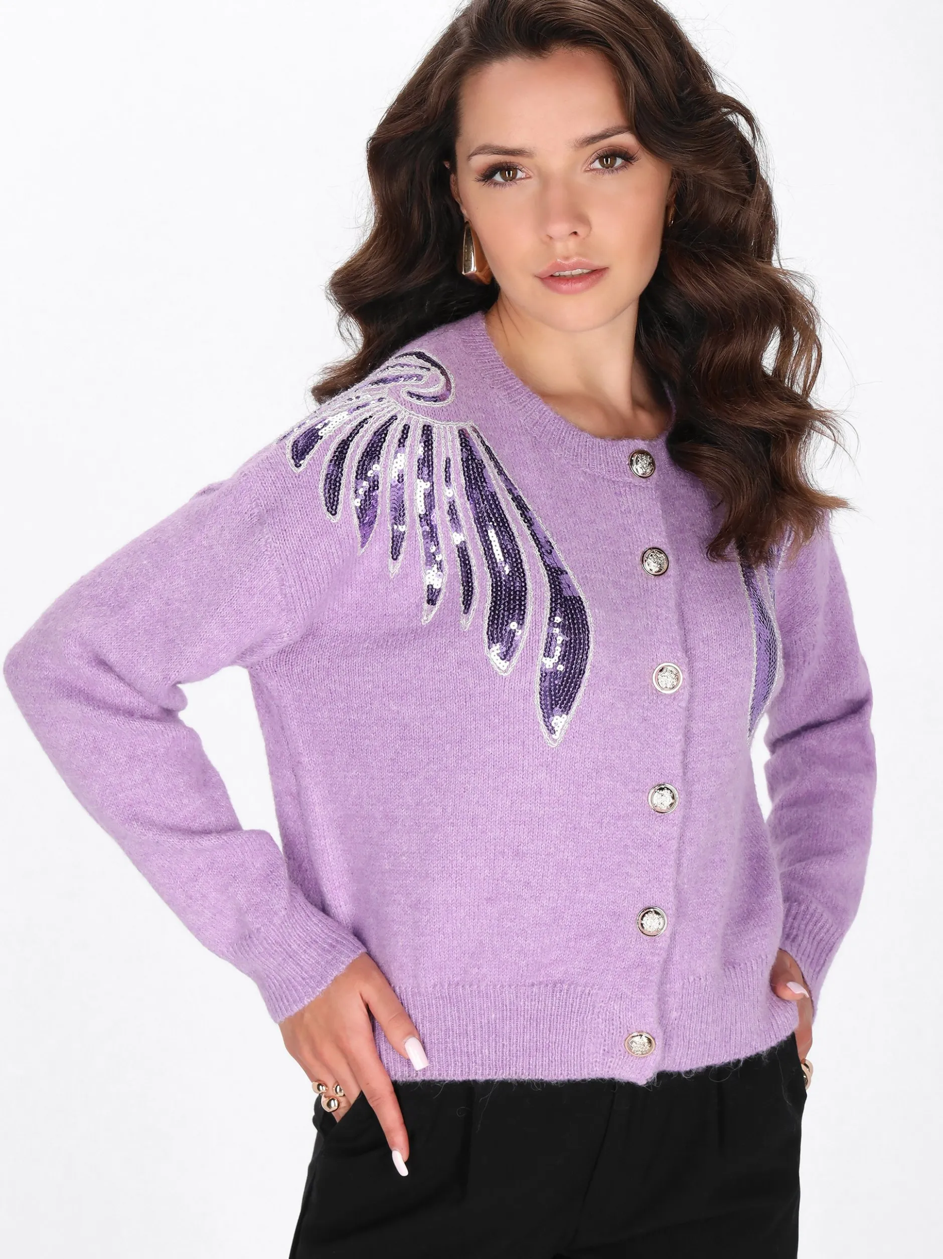 Faina Damen Strickjacke in lila - Ausschnitt: Rundhals
