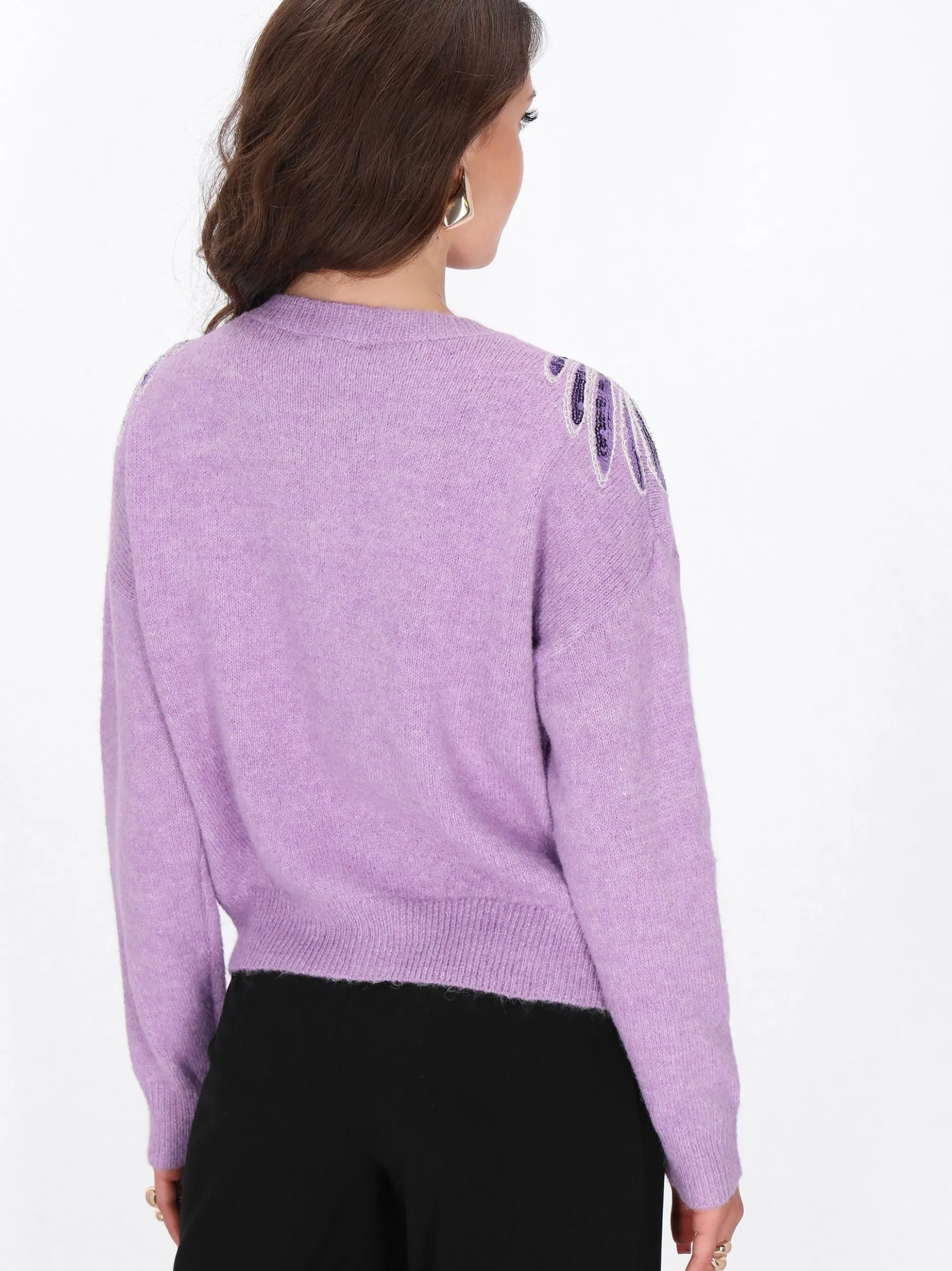 Faina Damen Strickjacke in lila - Ausschnitt: Rundhals