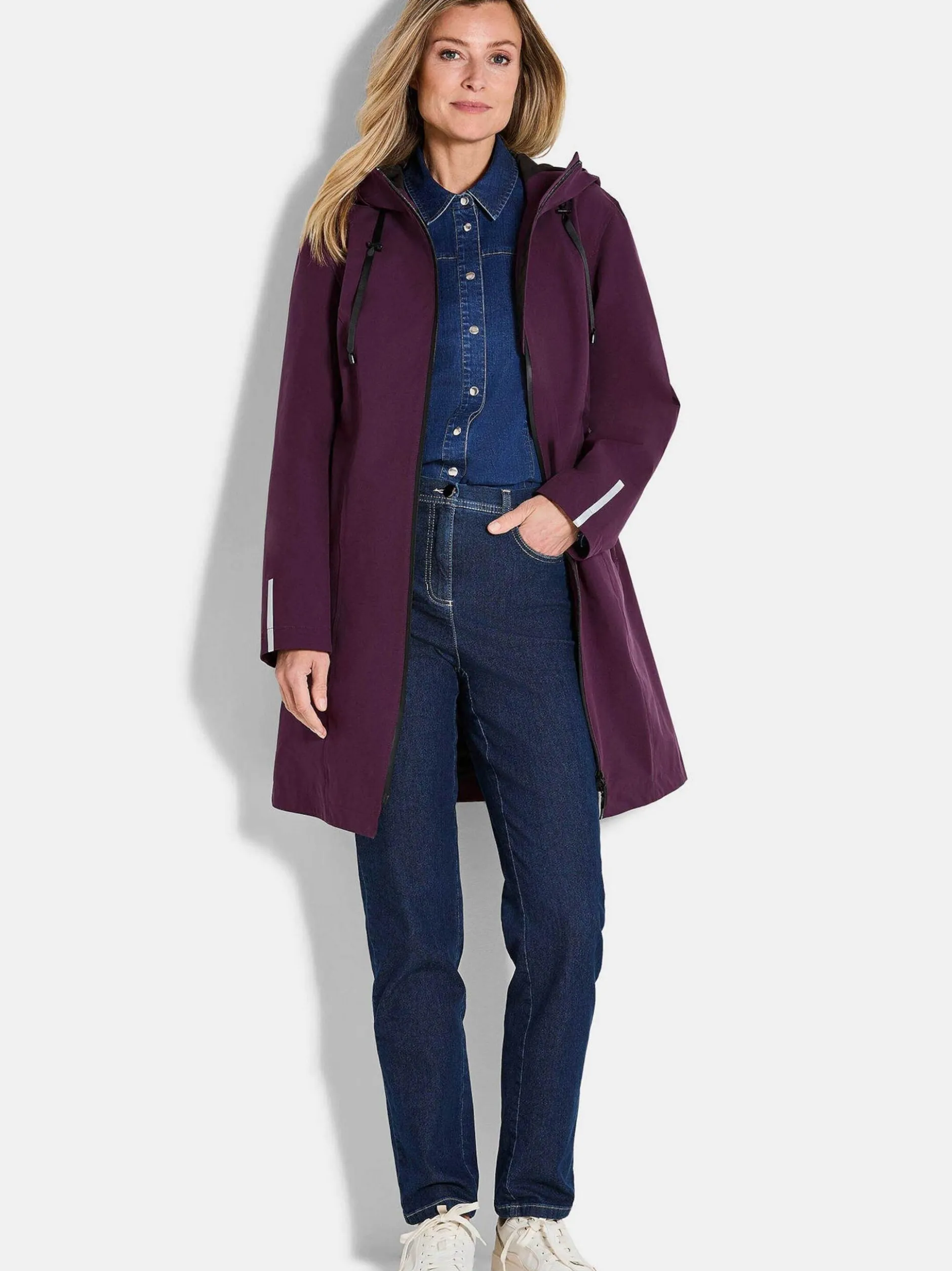 Goldner Damen Funktionsjacken in aubergine