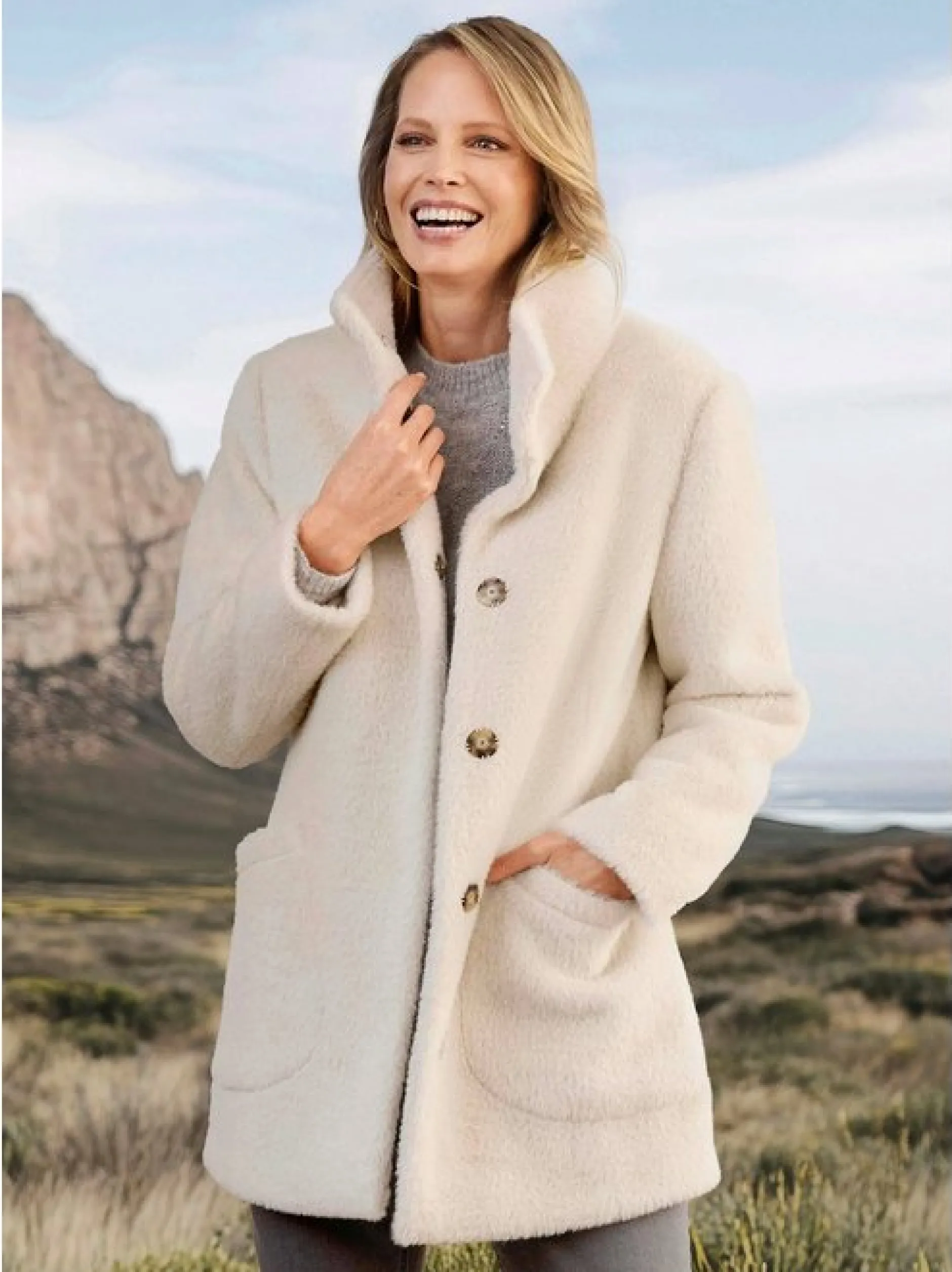 Goldner Damen Jacken - Kurzgröße in beige