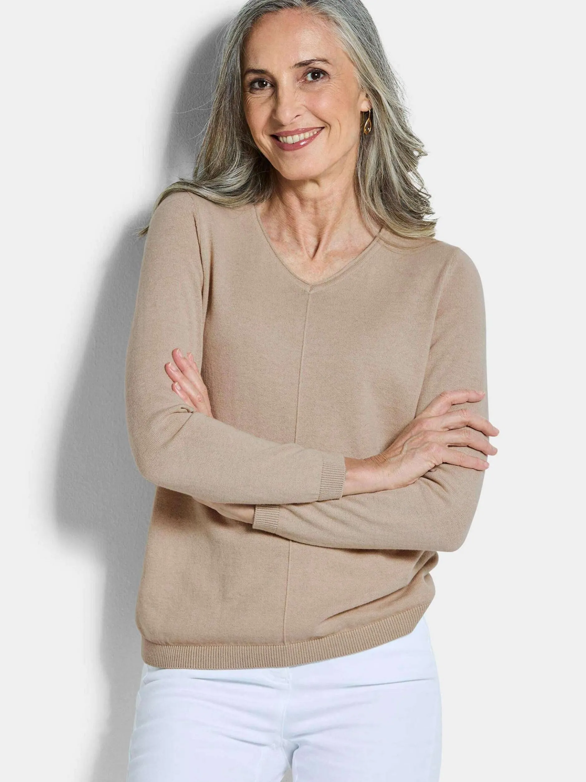 Goldner Damen Pullover - Kurzgröße in beige