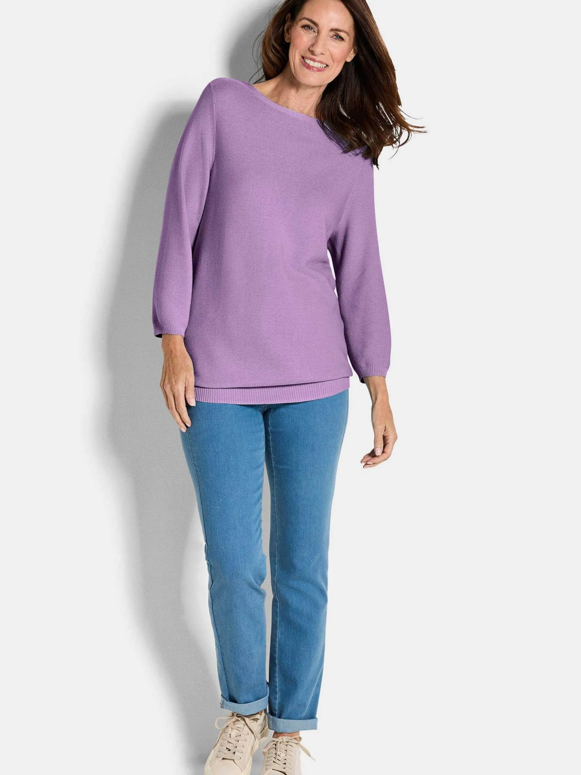 Goldner Damen Pullover - Kurzgröße in flieder