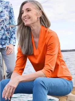Goldner Damen Shirts - Kurzgröße in terra