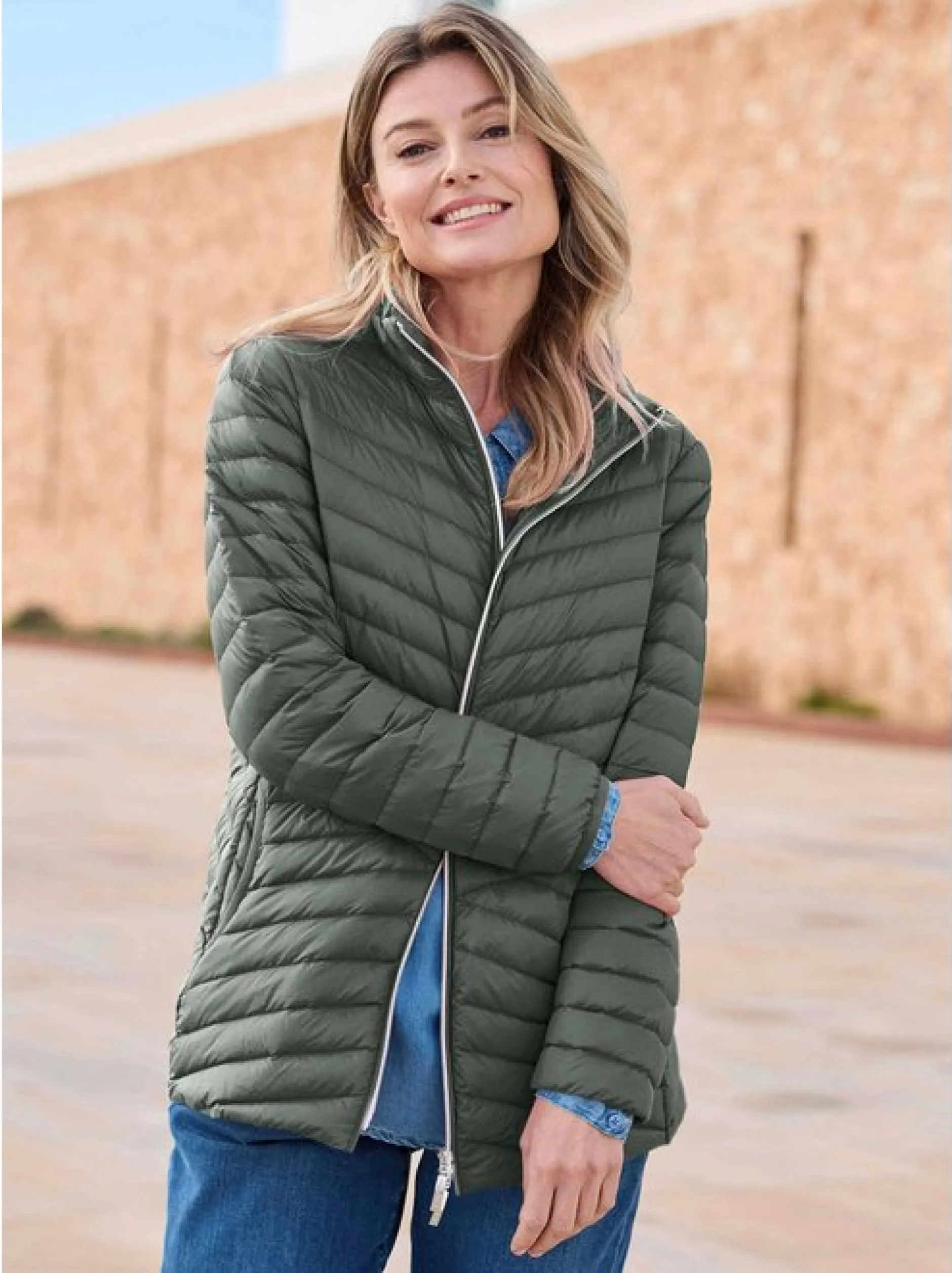 Goldner Damen Steppjacken in khaki