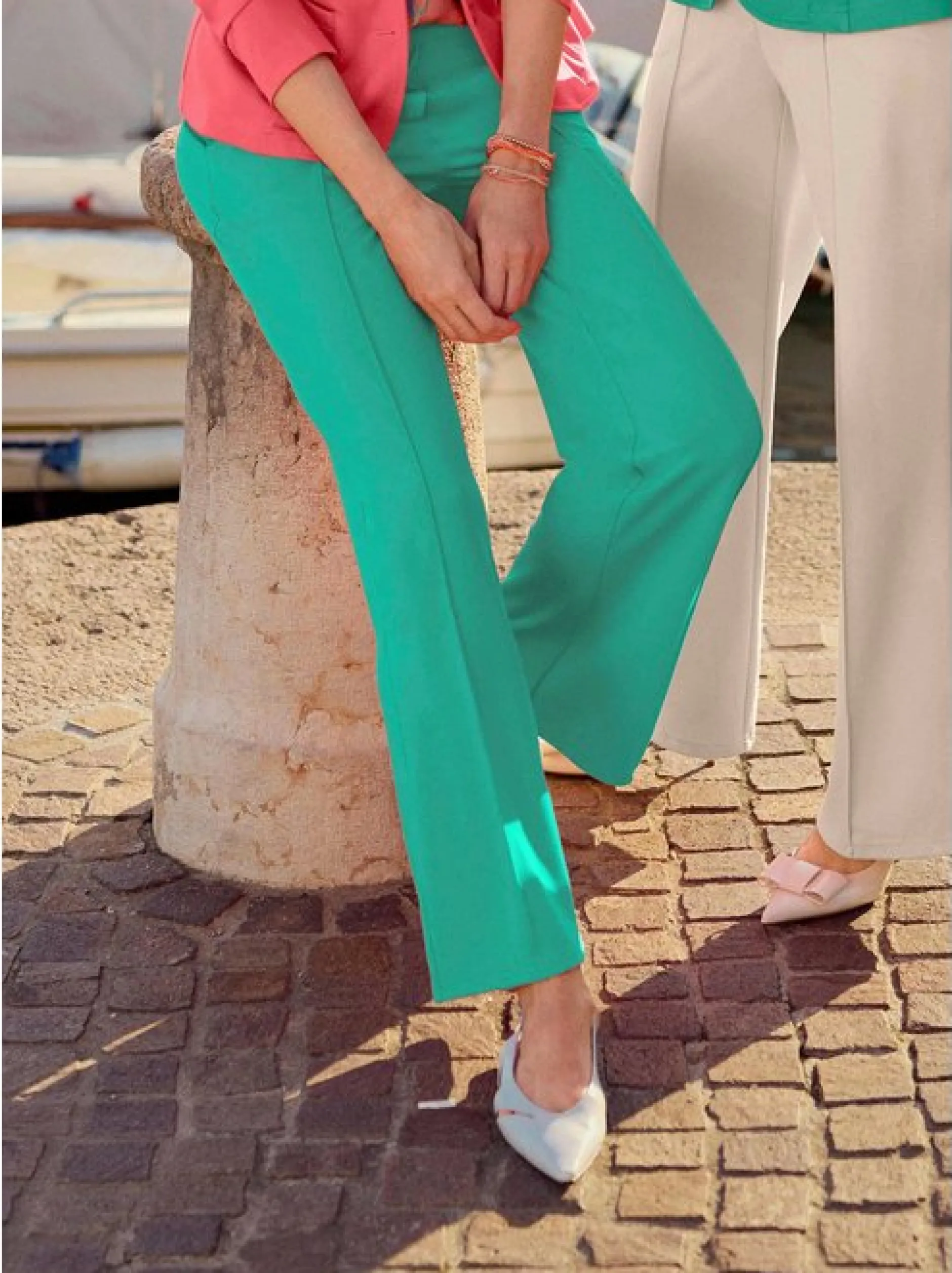 Goldner Damen Stoffhosen in grün