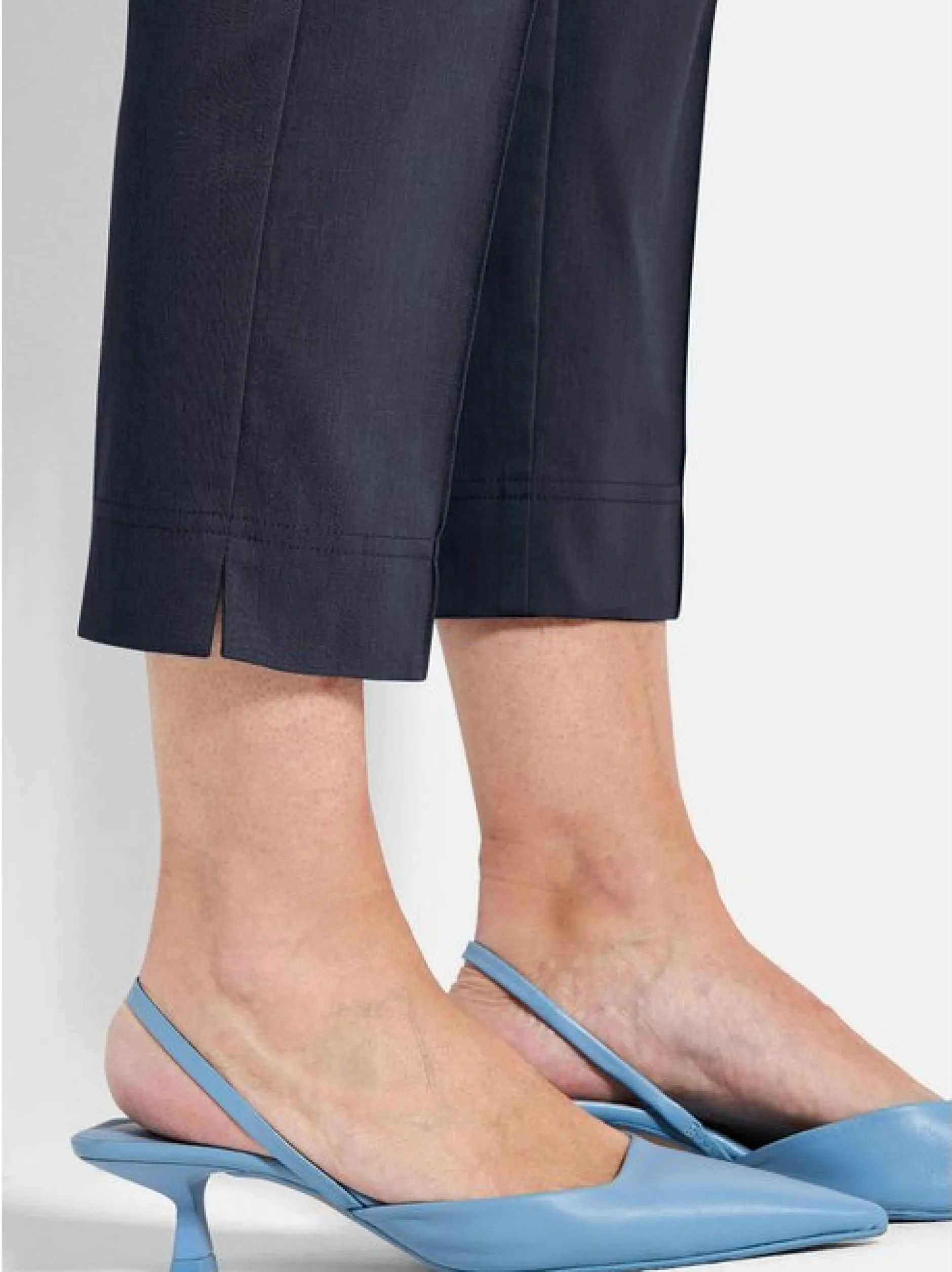 Goldner Damen Stretchhosen in marine