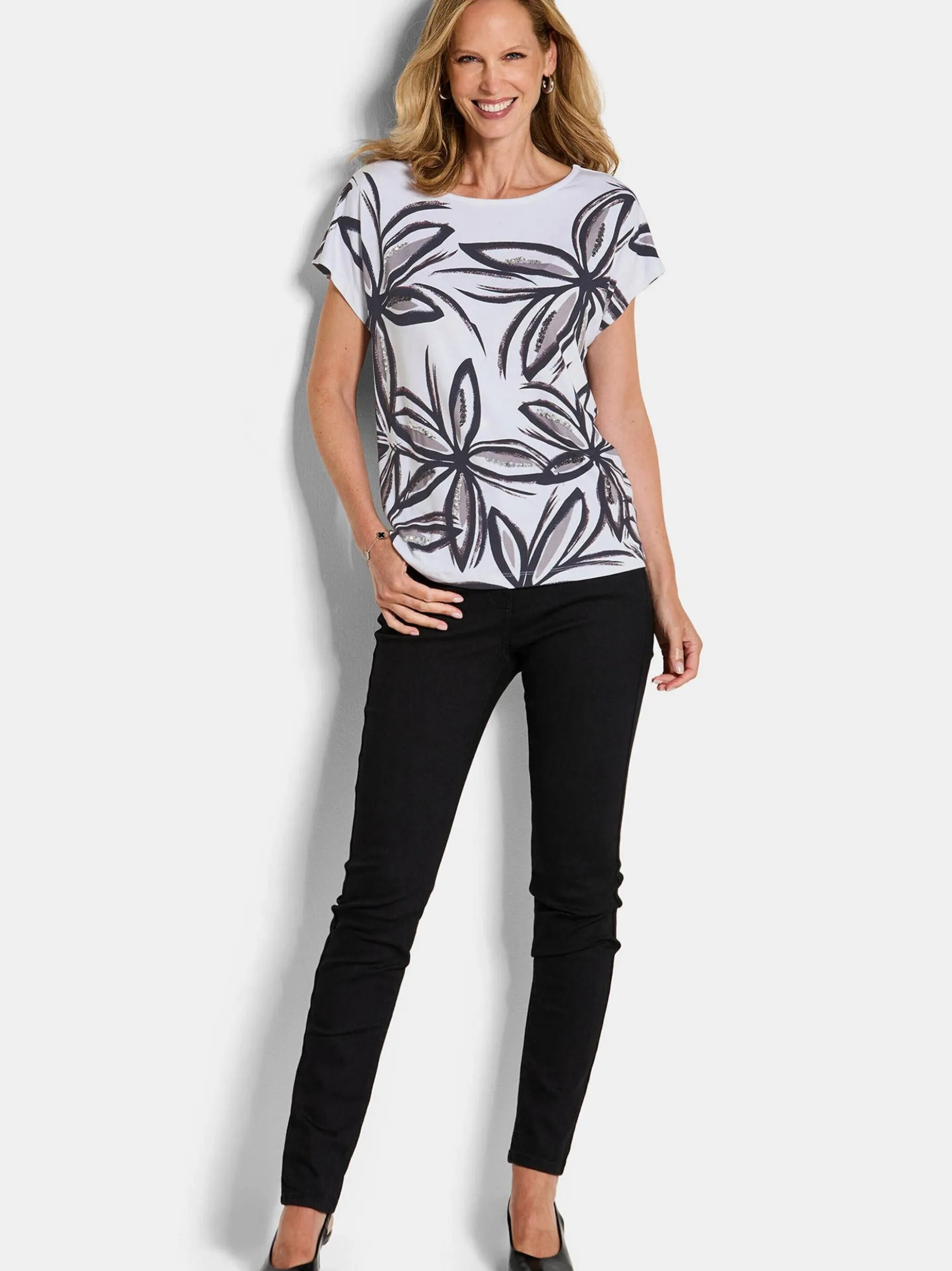 Goldner Damen T-Shirts in weiß - Ausschnitt: U-Boot