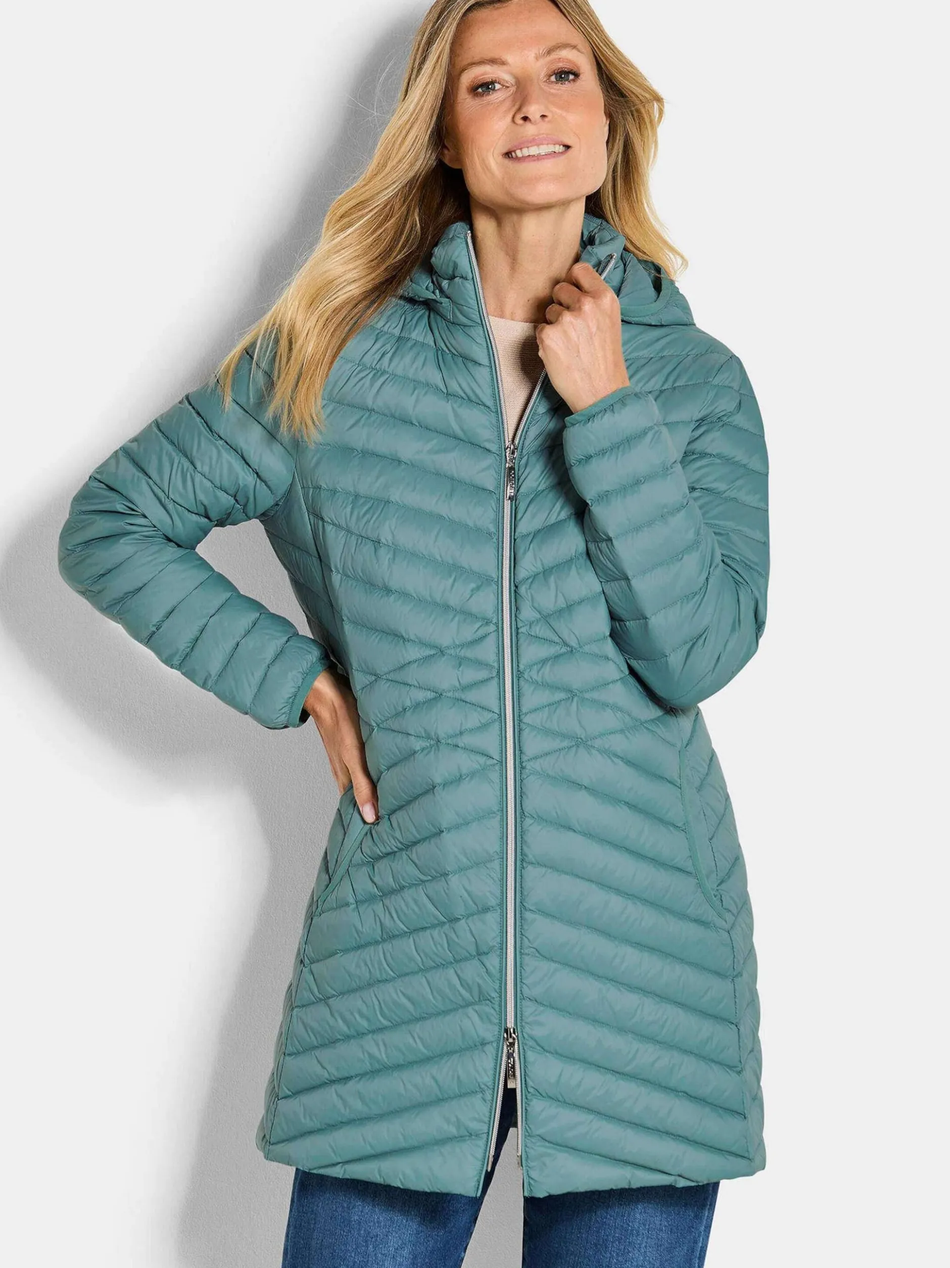 Goldner Damen Winterjacken - Kurzgröße in grün