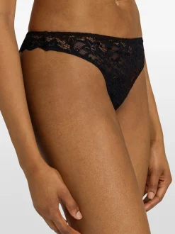 Hanro Damen String - Moments in schwarz