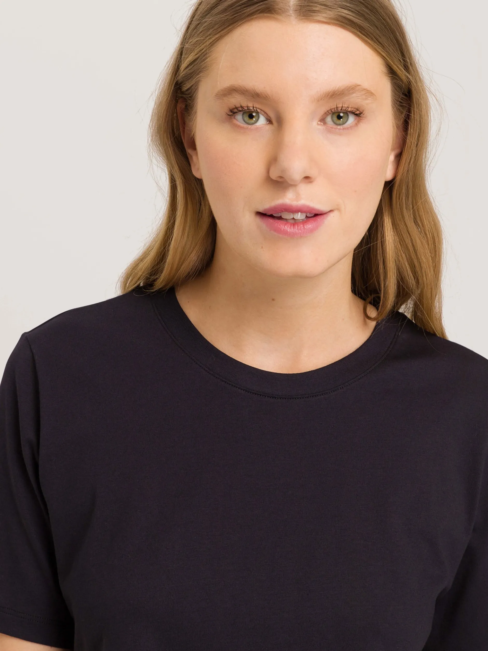 Hanro Damen T-Shirt - Natural Shirt in schwarz