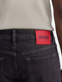 HUGO Herren Bermudajeans in schwarz - Länge: mittel