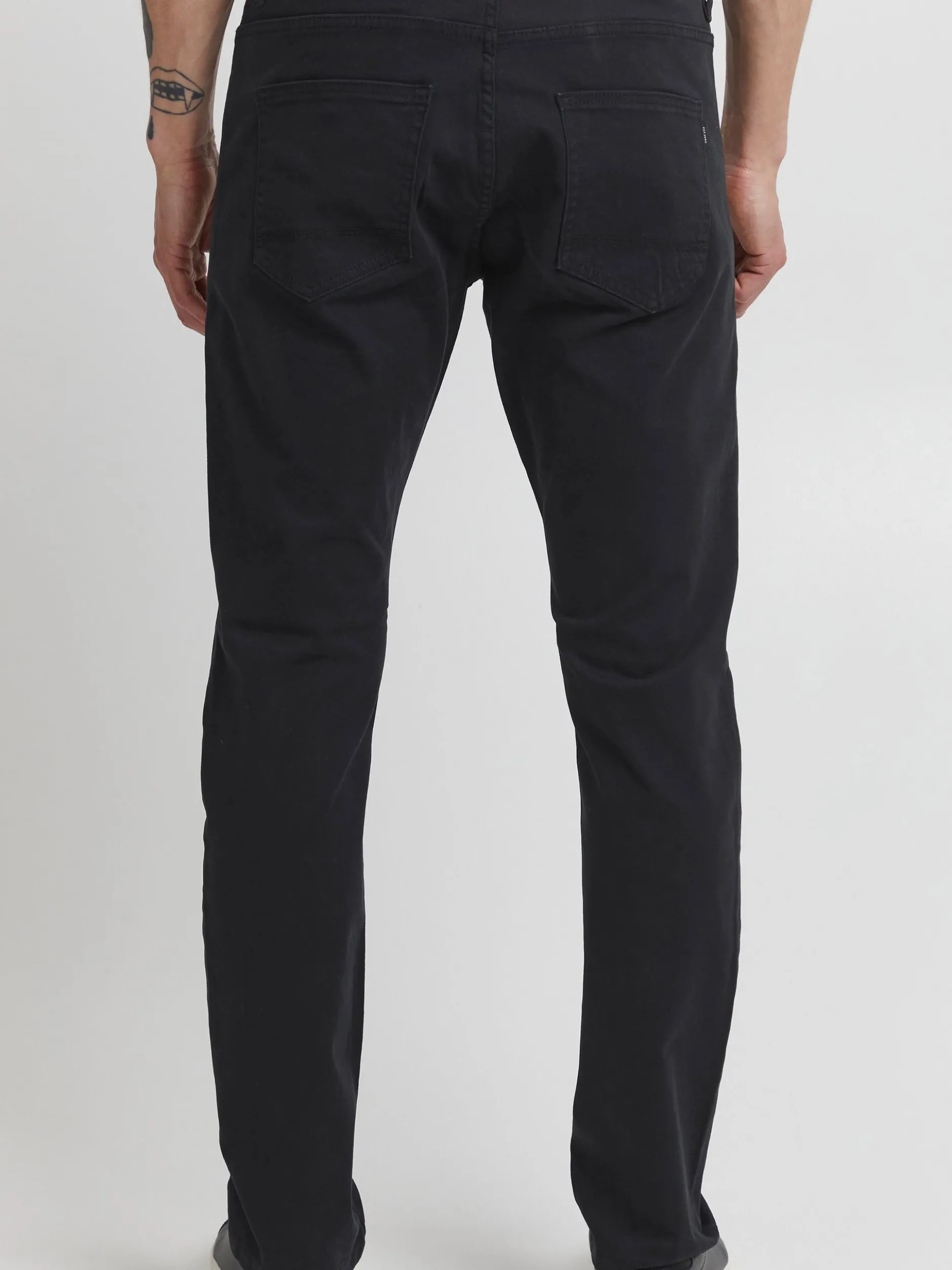 Indicode Herren 5-Pocket-Jeans - IDPokar in schwarz