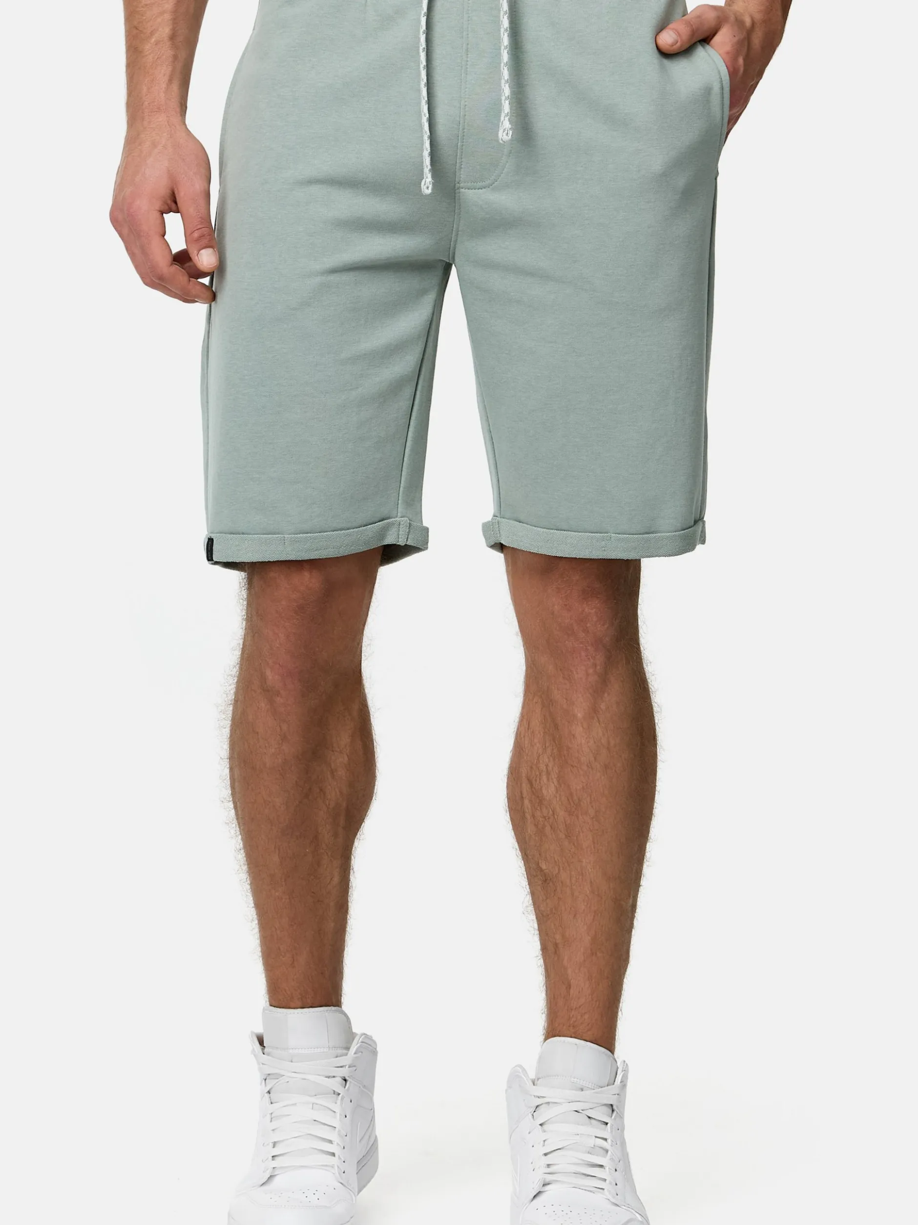 Indicode Herren Shorts Sweat - Aldrich in grün beige