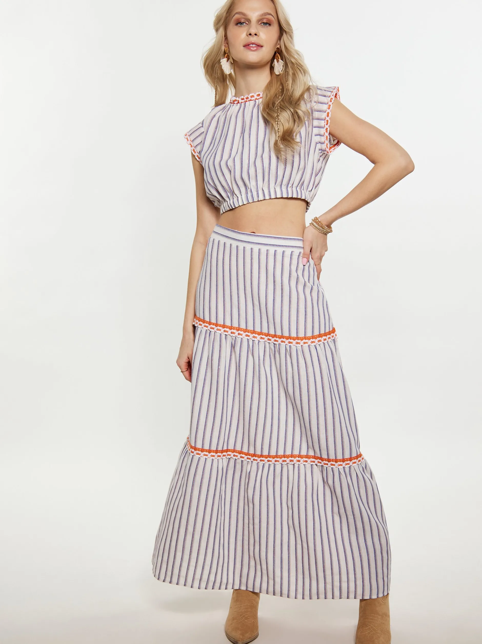 IZIA Damen Crop-Top in blau - Ausschnitt: Rundhals