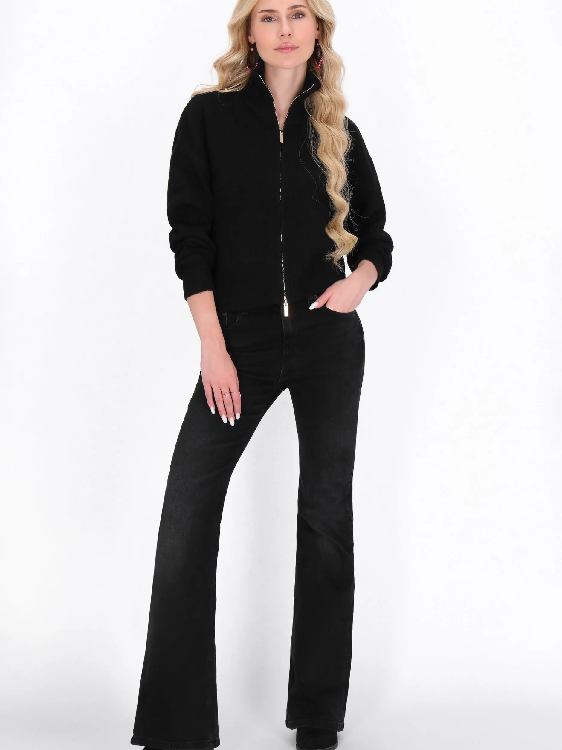 IZIA Damen Strickjacke in schwarz