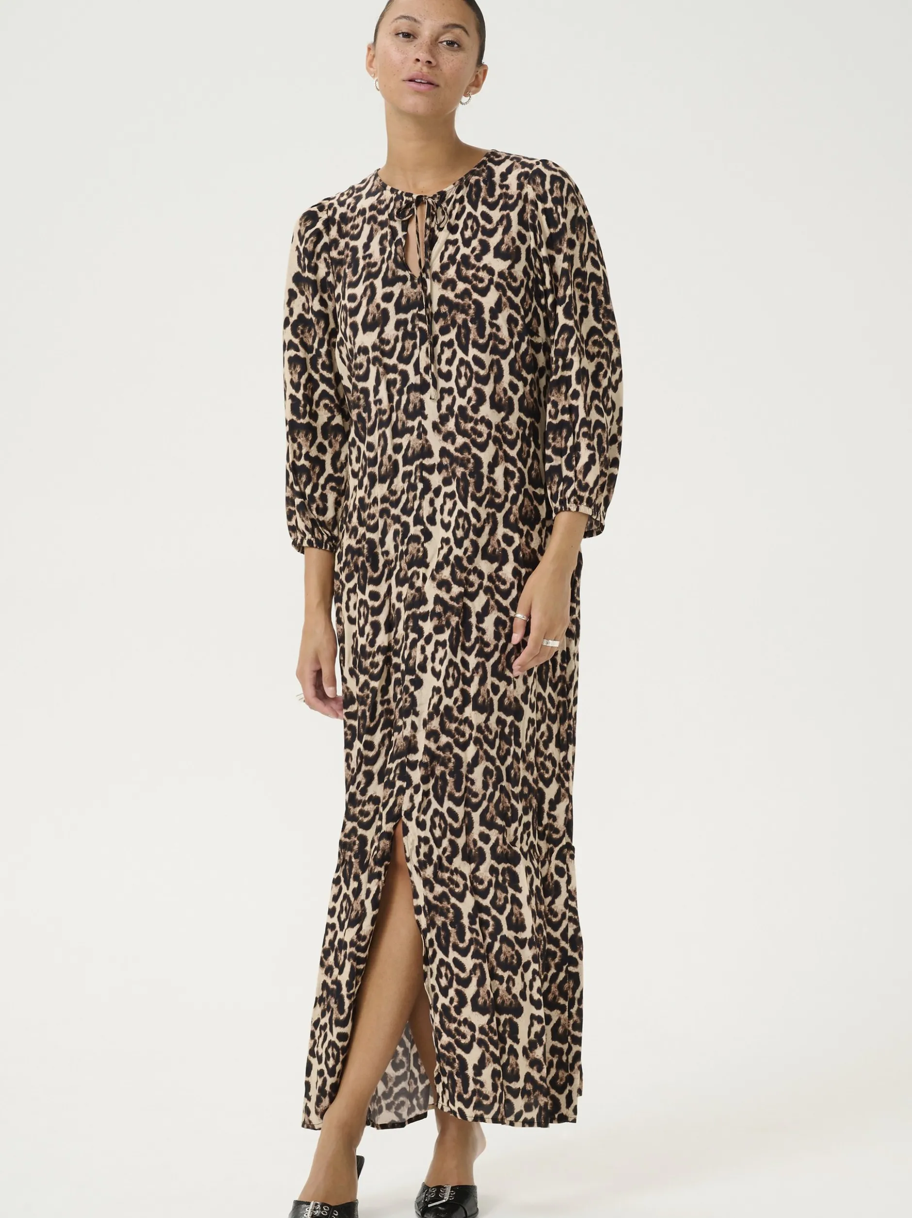 Kaffe Damen Kleid KApedra Elastische Taille in beige schwarz