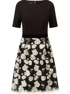 Kraimod Damen Cocktailkleid in schwarz - Länge: mittel