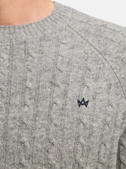 Kronstadt Herren Strickpullover - KSFlynn cabel crew neck knit in hellgrau