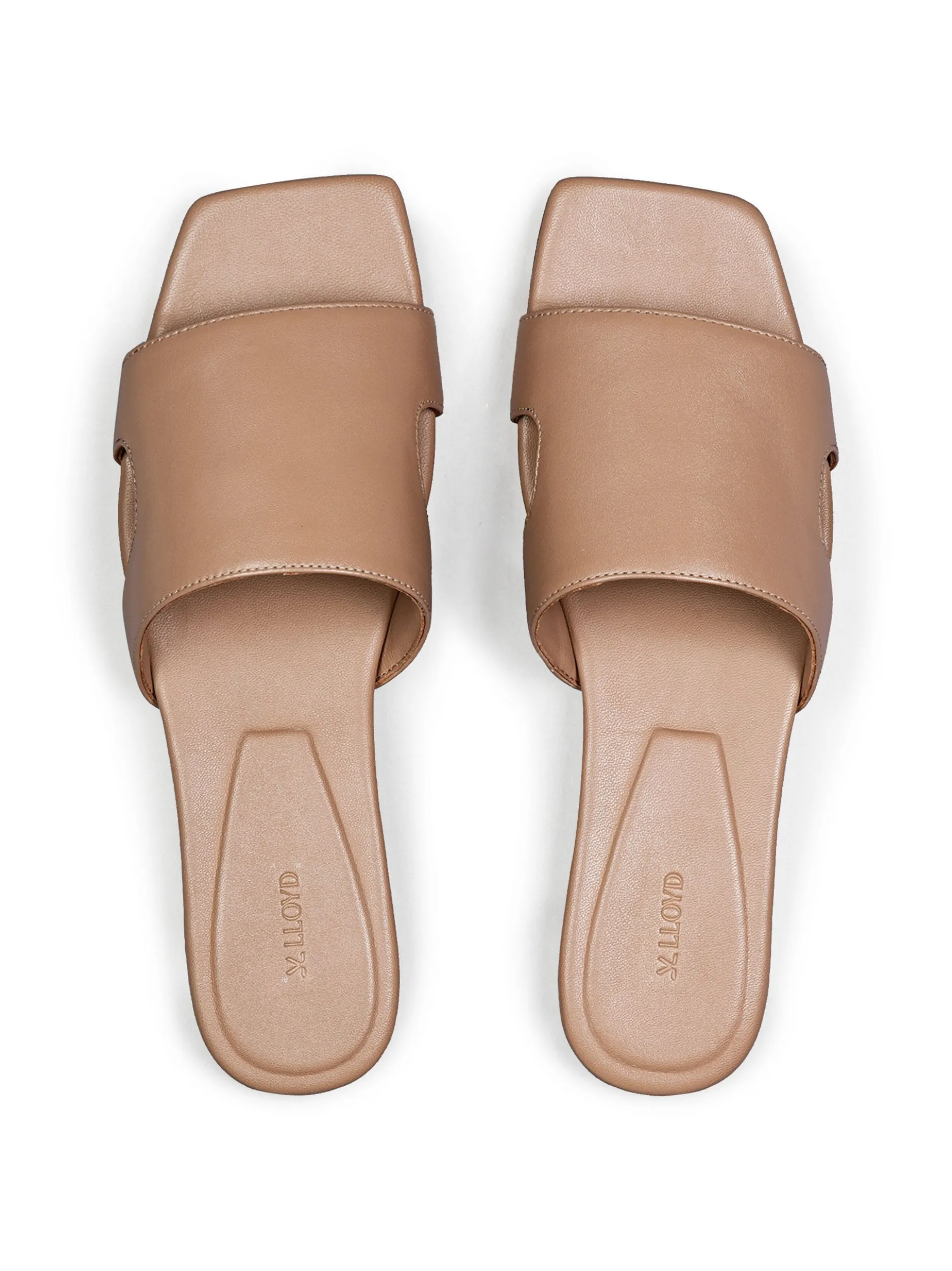 Lloyd Damen Sandale in beige - 0,5 cm Absatz