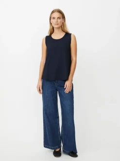 Masai Damen Tanktop in marine - Ausschnitt: Rundhals