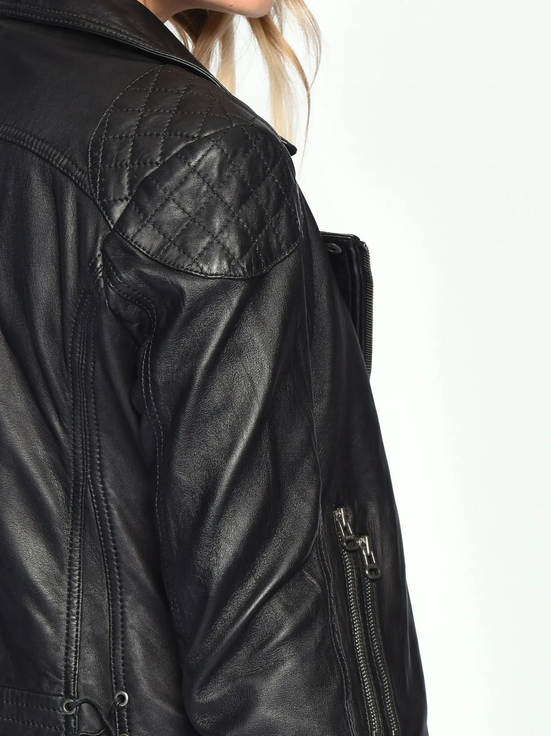 Maze Damen Lederjacke in schwarz