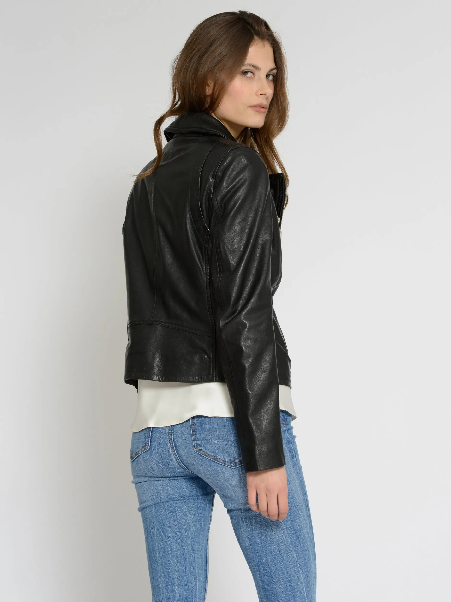 Maze Damen Lederjacke in schwarz