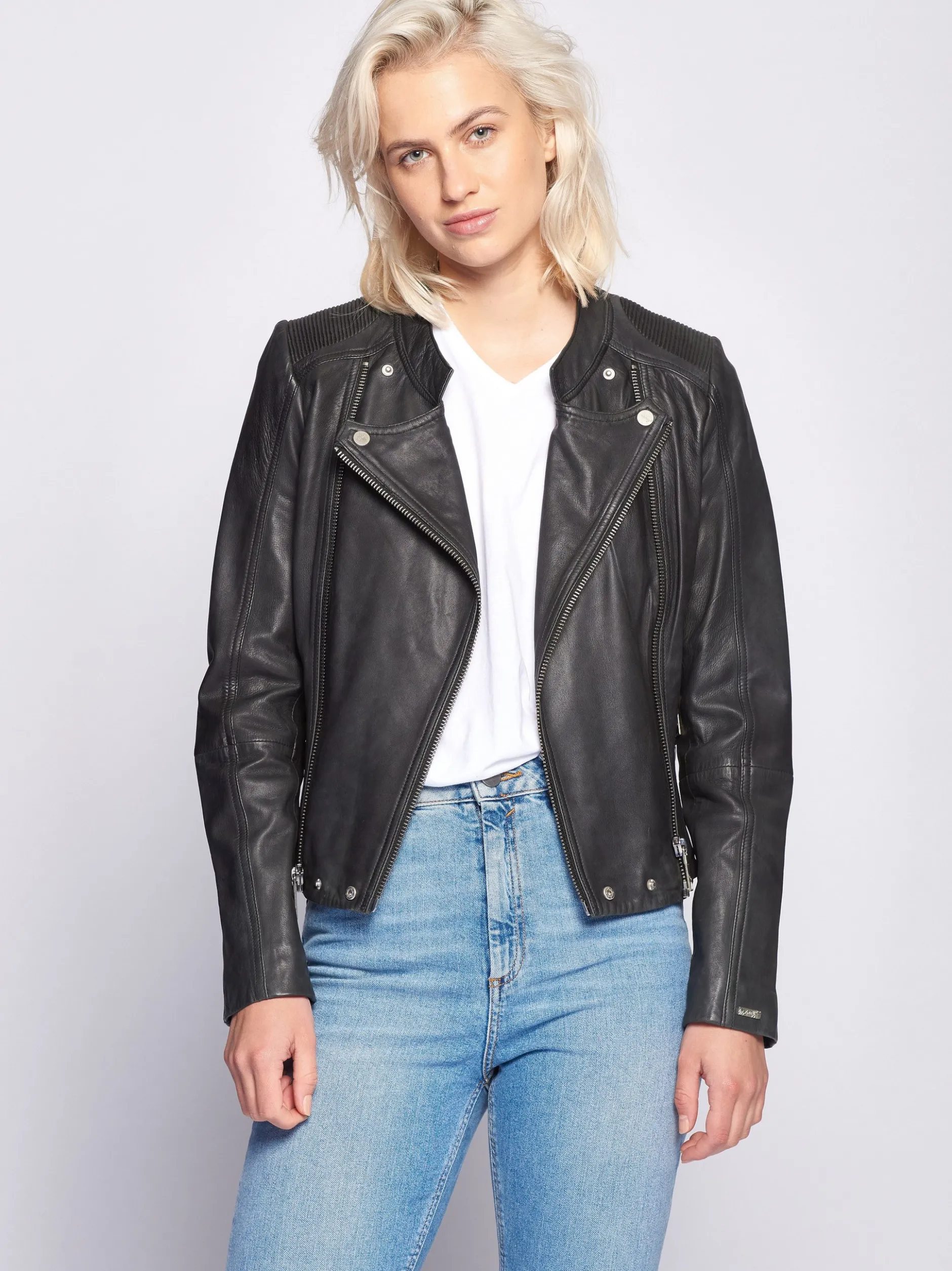 Maze Damen Lederjacke in schwarz
