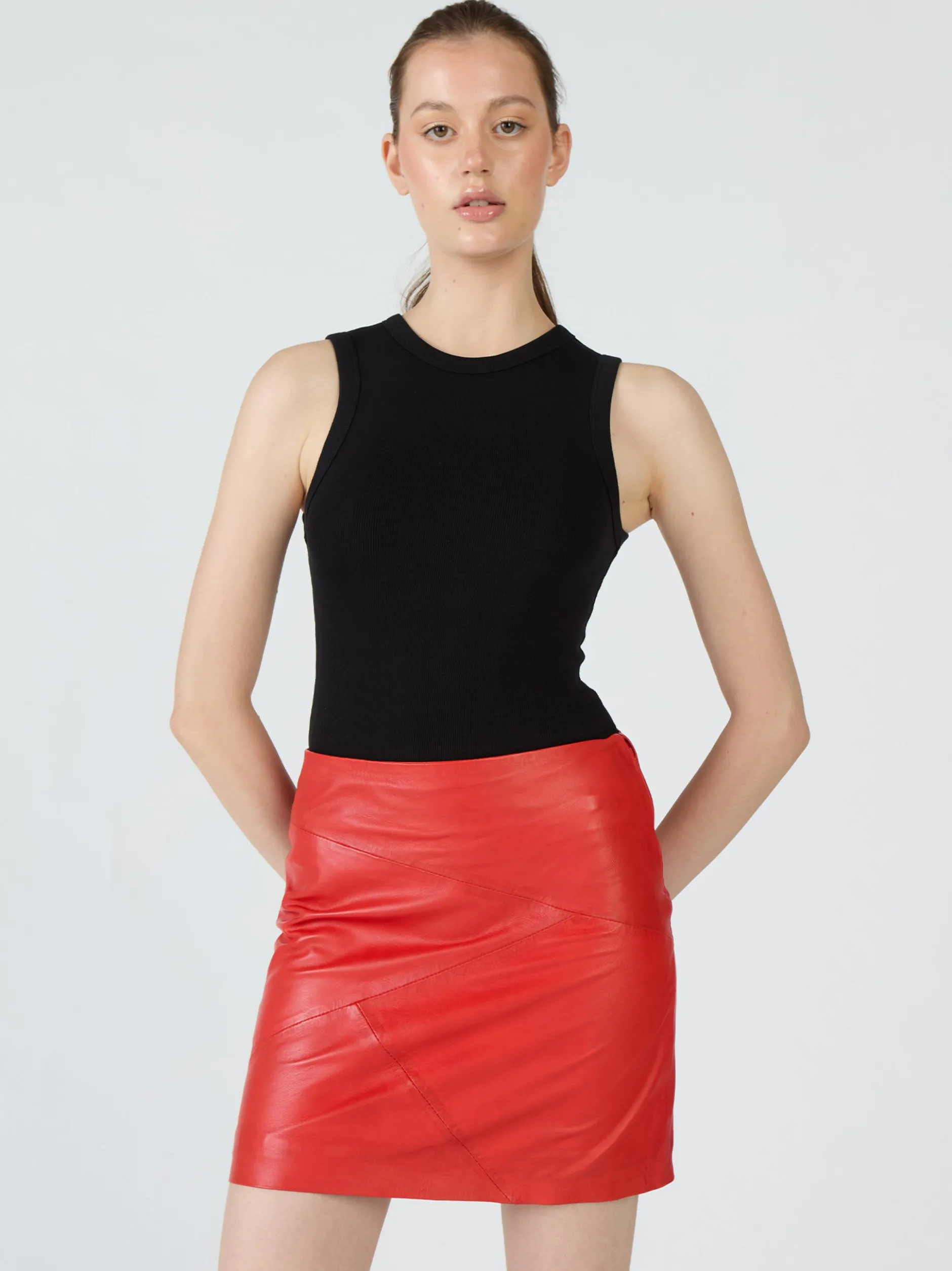 Maze Damen Lederrock in rot