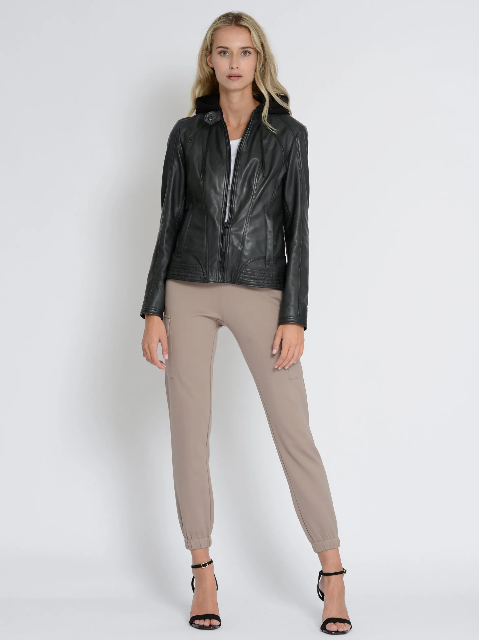 Mustang Damen Lederjacke in grau