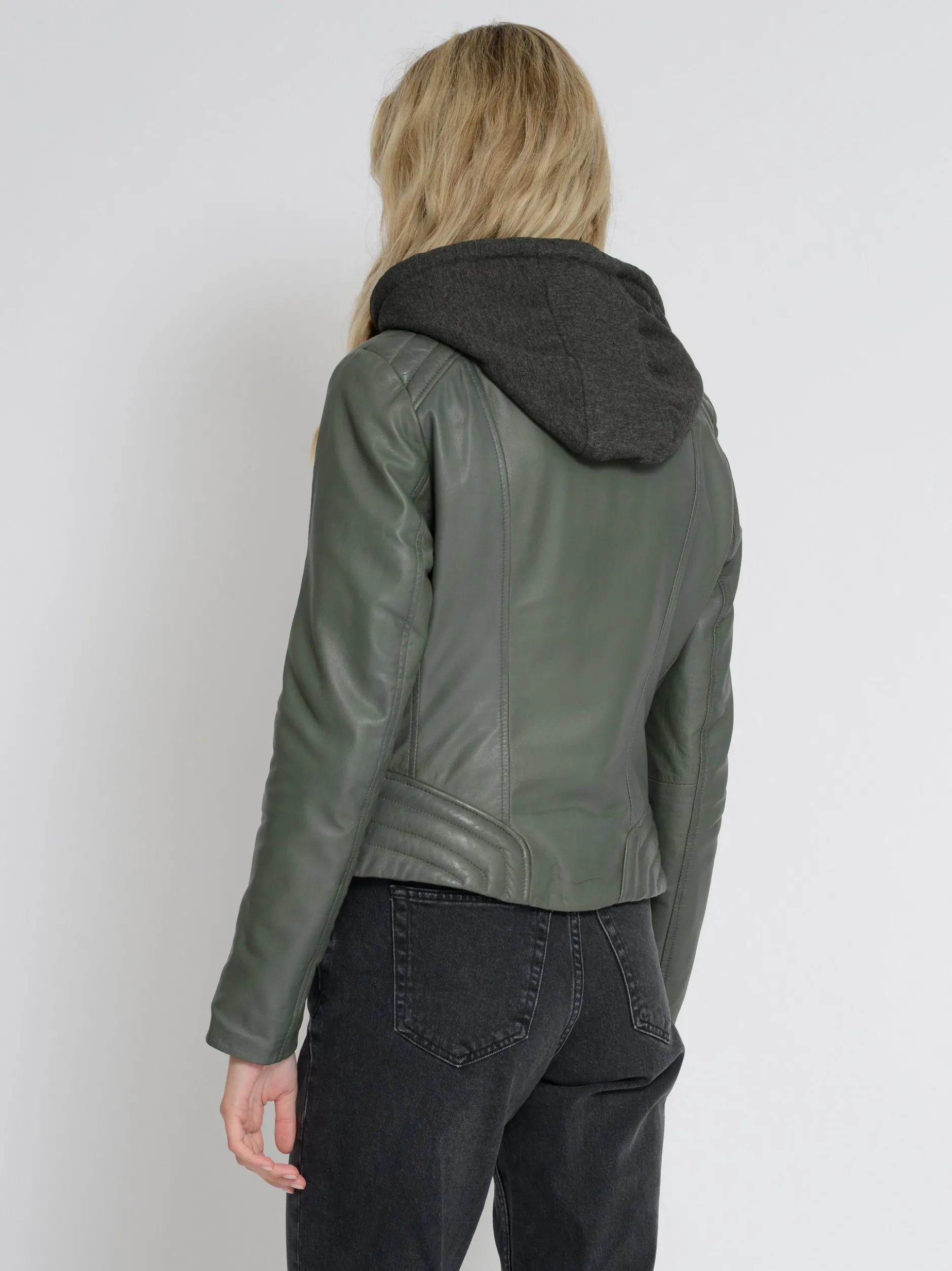 Mustang Damen Lederjacke in oliv