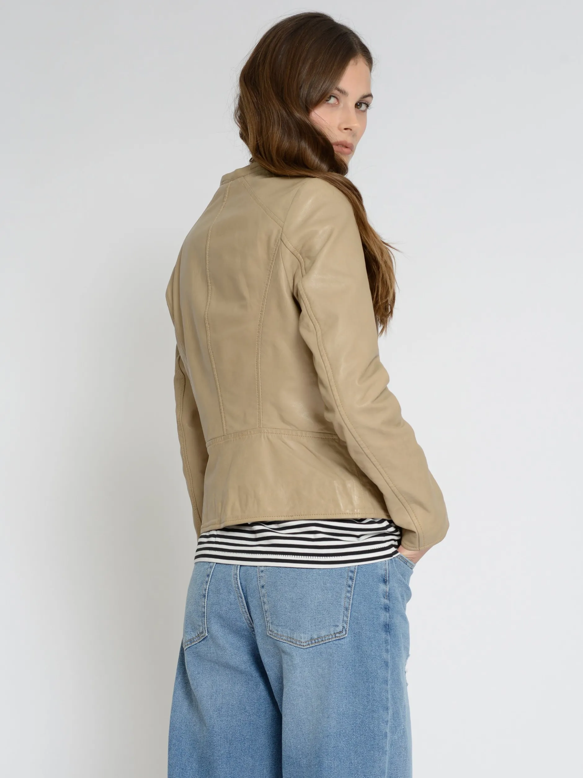 Mustang Damen Lederjacke in sand