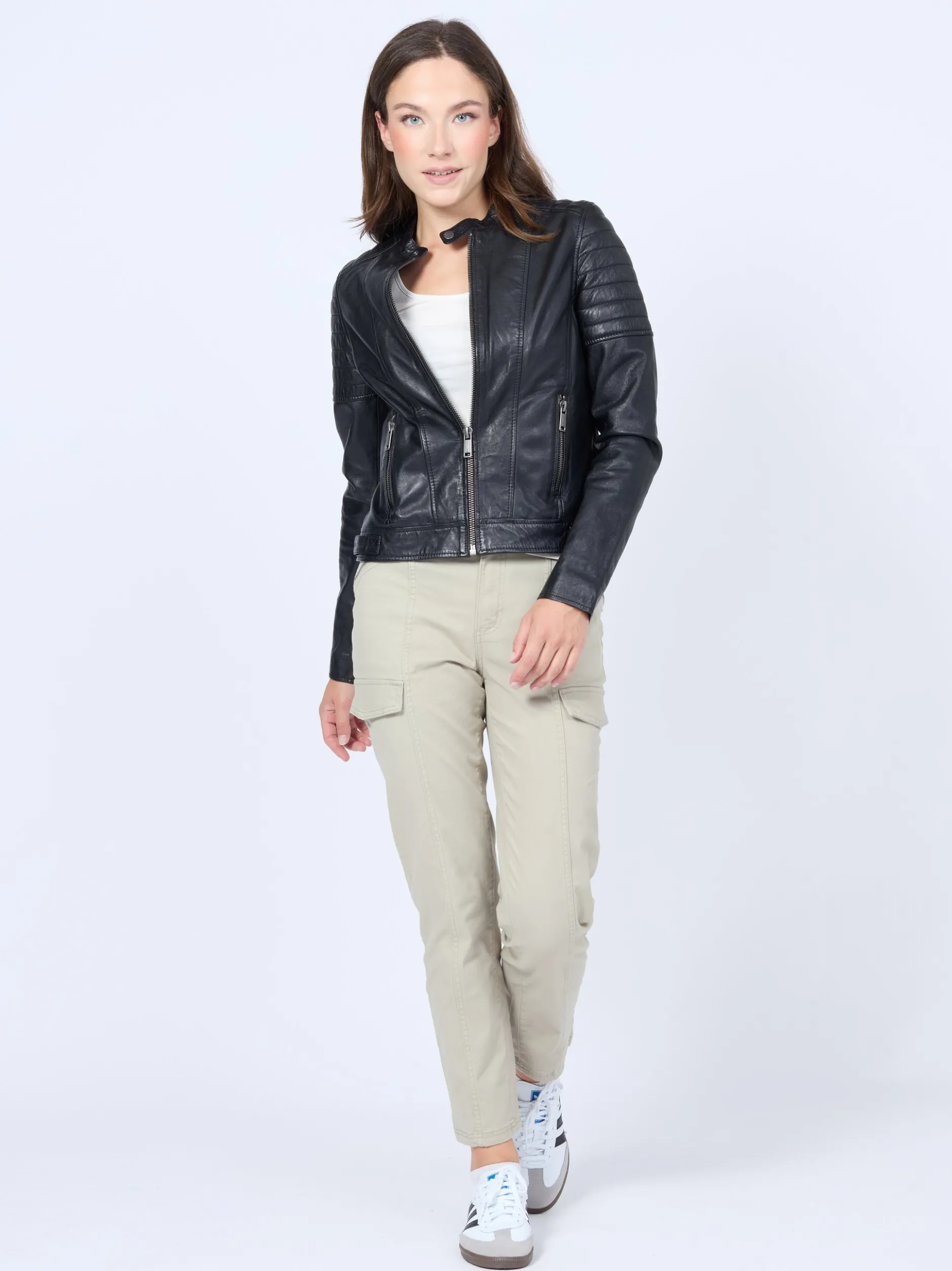 Mustang Damen Lederjacke in schwarz