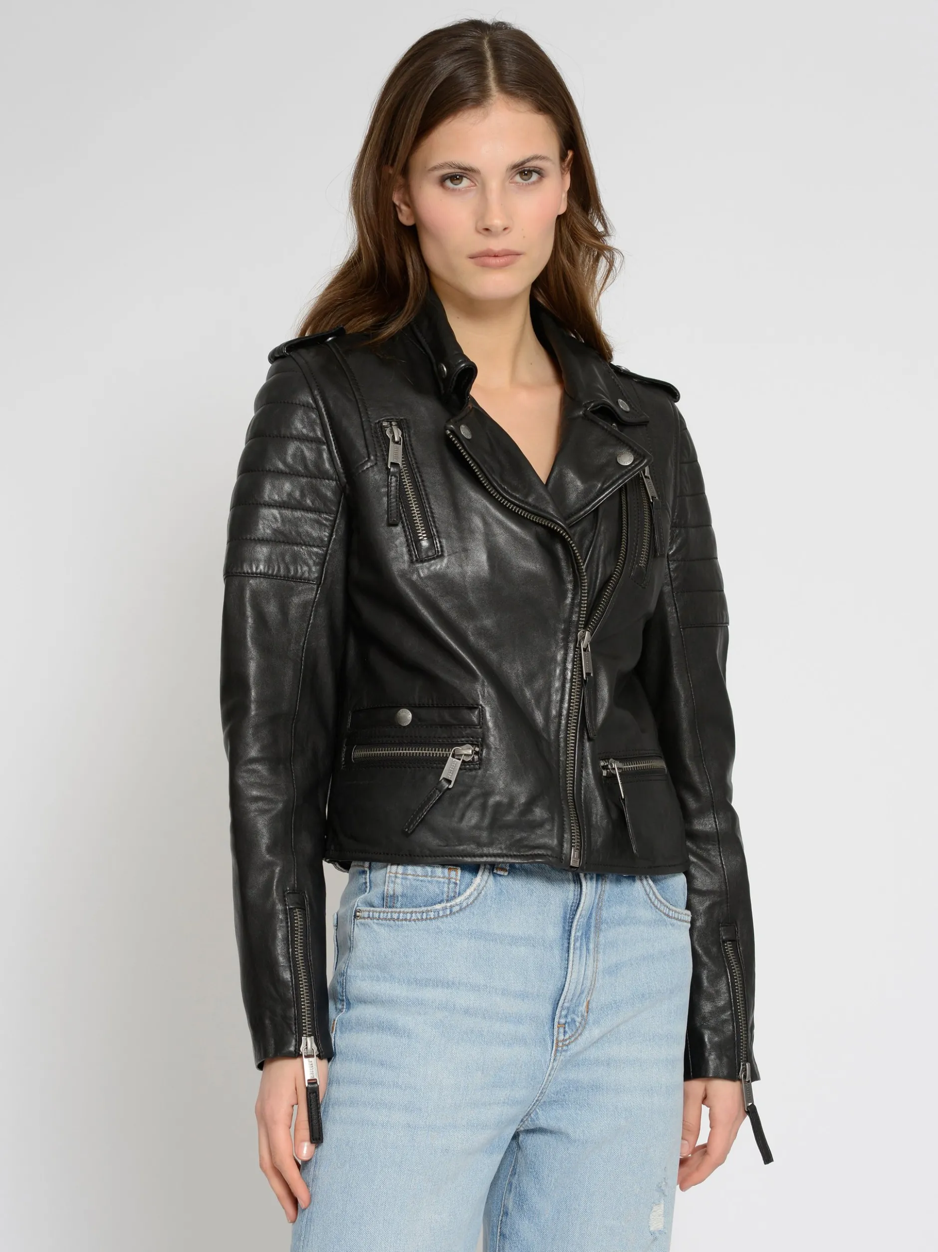 Mustang Damen Lederjacke in schwarz