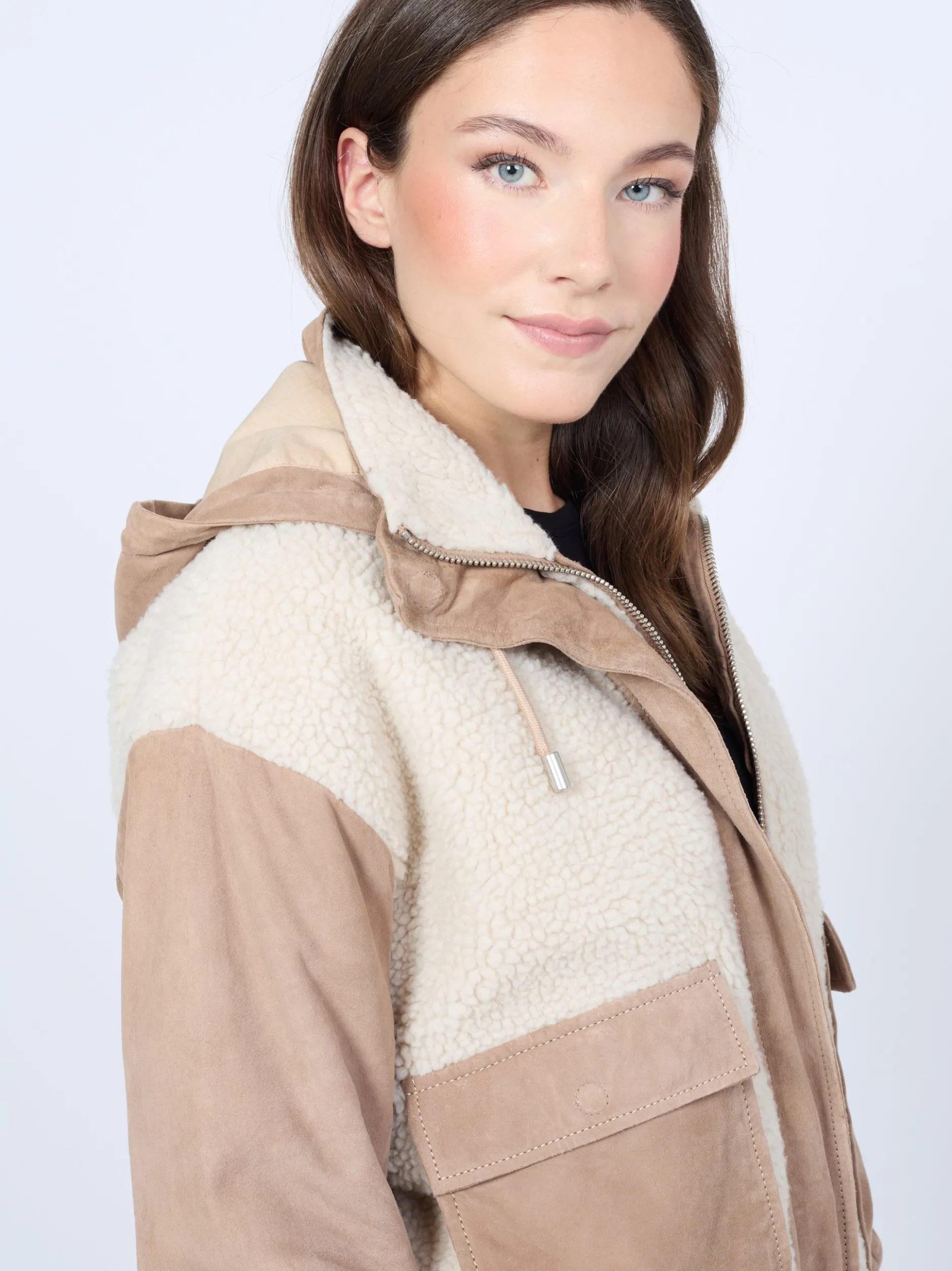 Mustang Damen Lederjacke in taupe