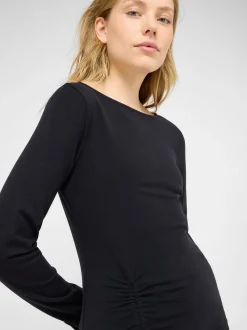 Mustang Damen T-Shirt in schwarz - Ausschnitt: U-Boot