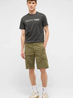 Mustang Herren Cargoshorts in oliv
