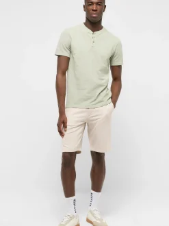 Mustang Herren Chinoshorts in sand