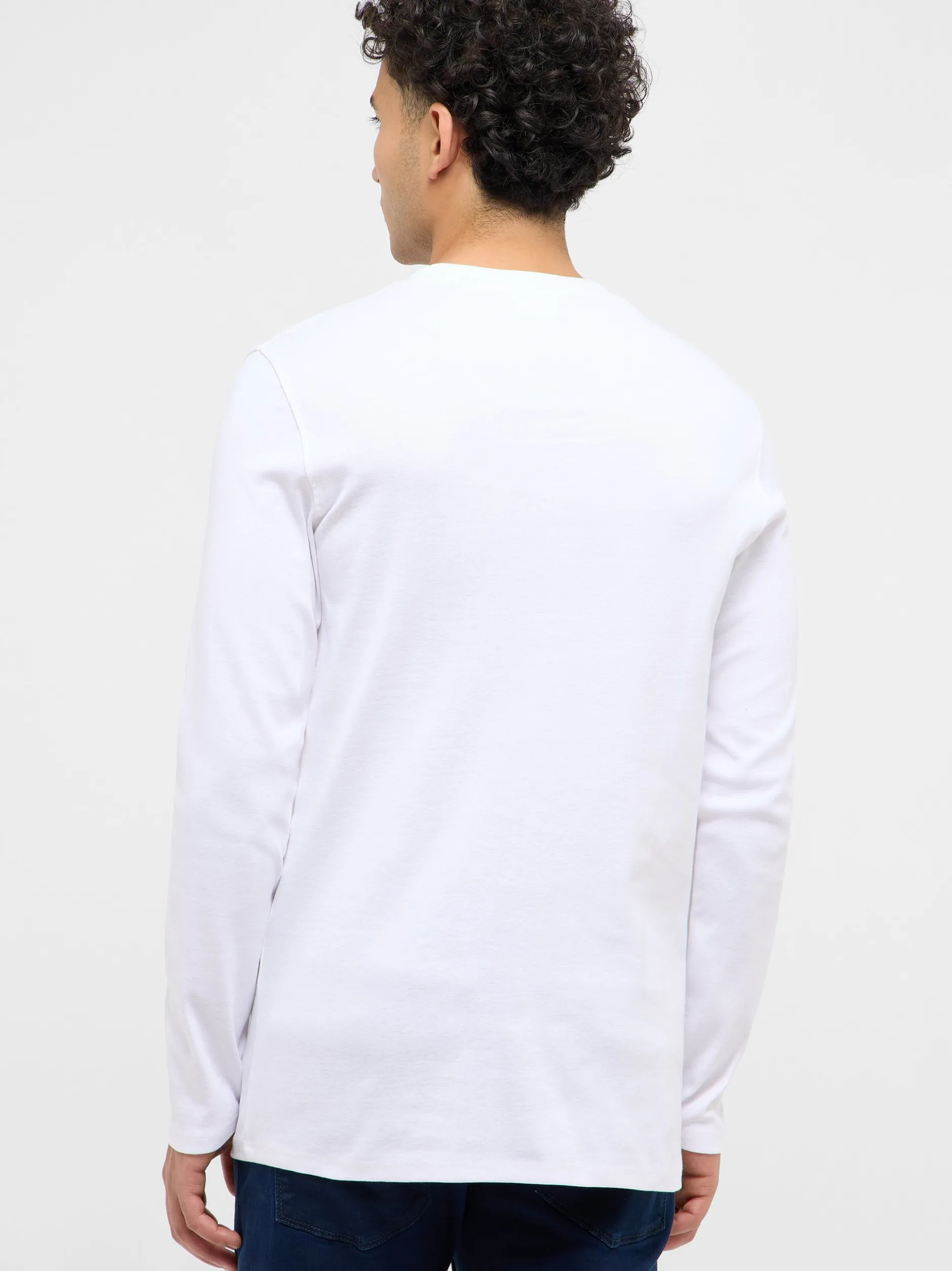 Mustang Herren Shirt in weiß - Ausschnitt: Rundhals