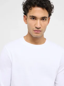 Mustang Herren Shirt in weiß - Ausschnitt: Rundhals