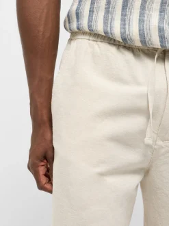 Mustang Herren Sweatshorts in sand