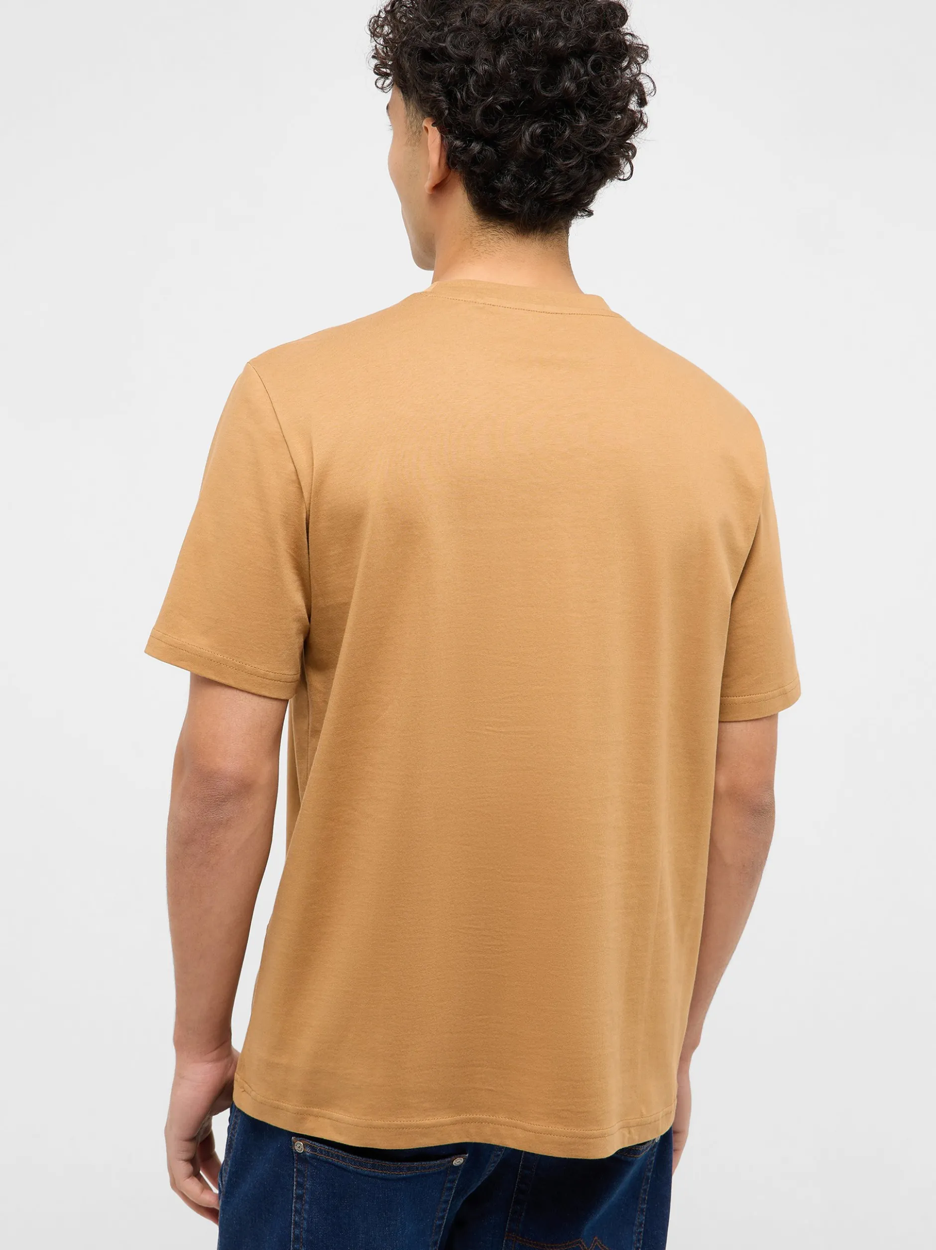 Mustang Herren T-Shirt in camel - Ausschnitt: Rundhals