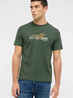 Mustang Herren T-Shirt in grün - Ausschnitt: Rundhals